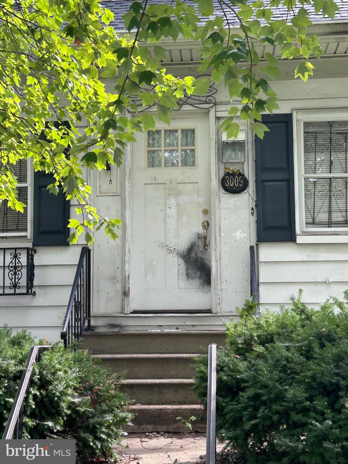 3009 DUNDALK AVENUE