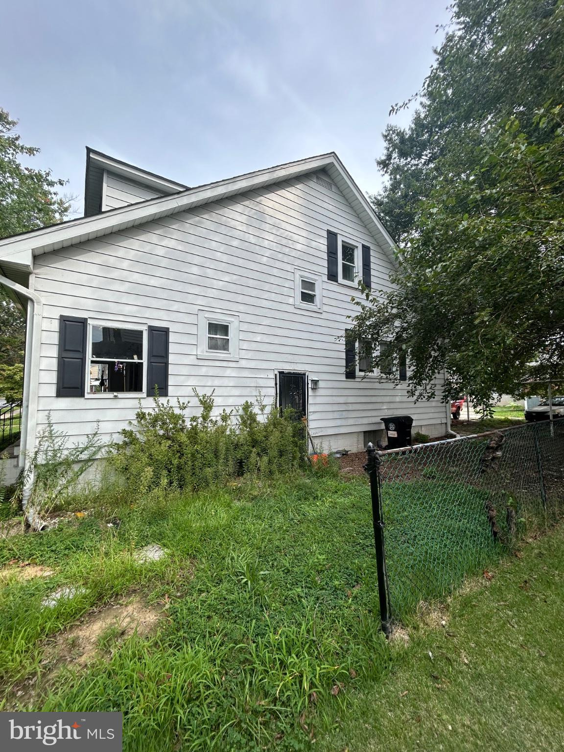 3009 DUNDALK AVENUE