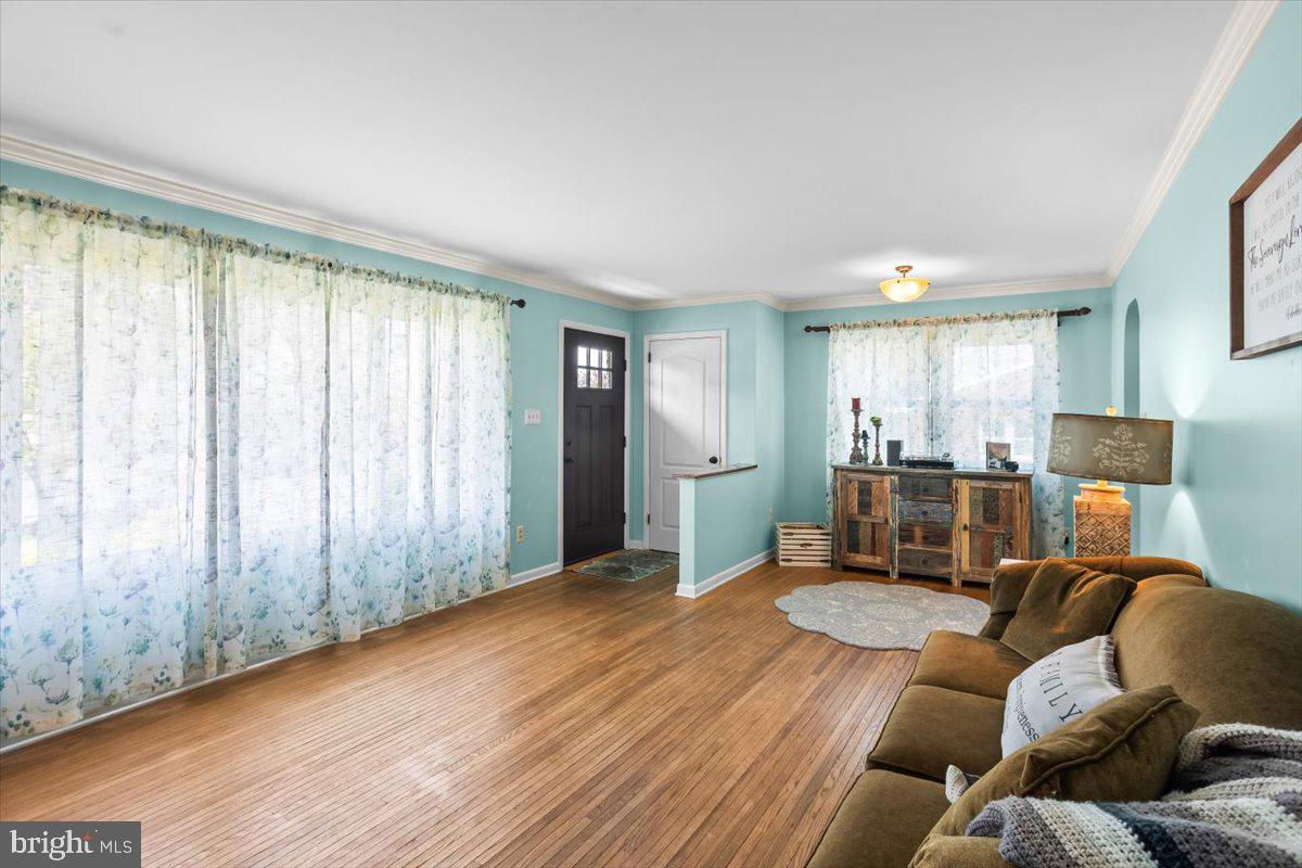 6281 CARPENTER STREET