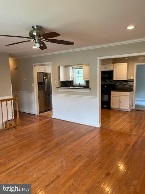 10310 MEADOWVIEW DRIVE