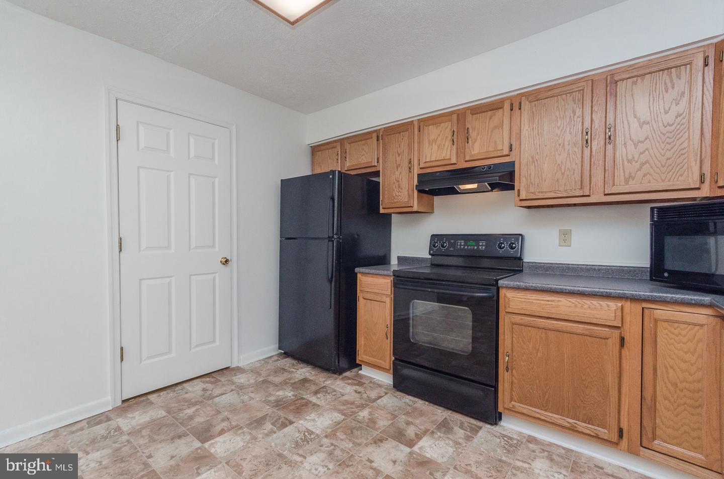 CROSFIELD ADDITION - Residential Lease