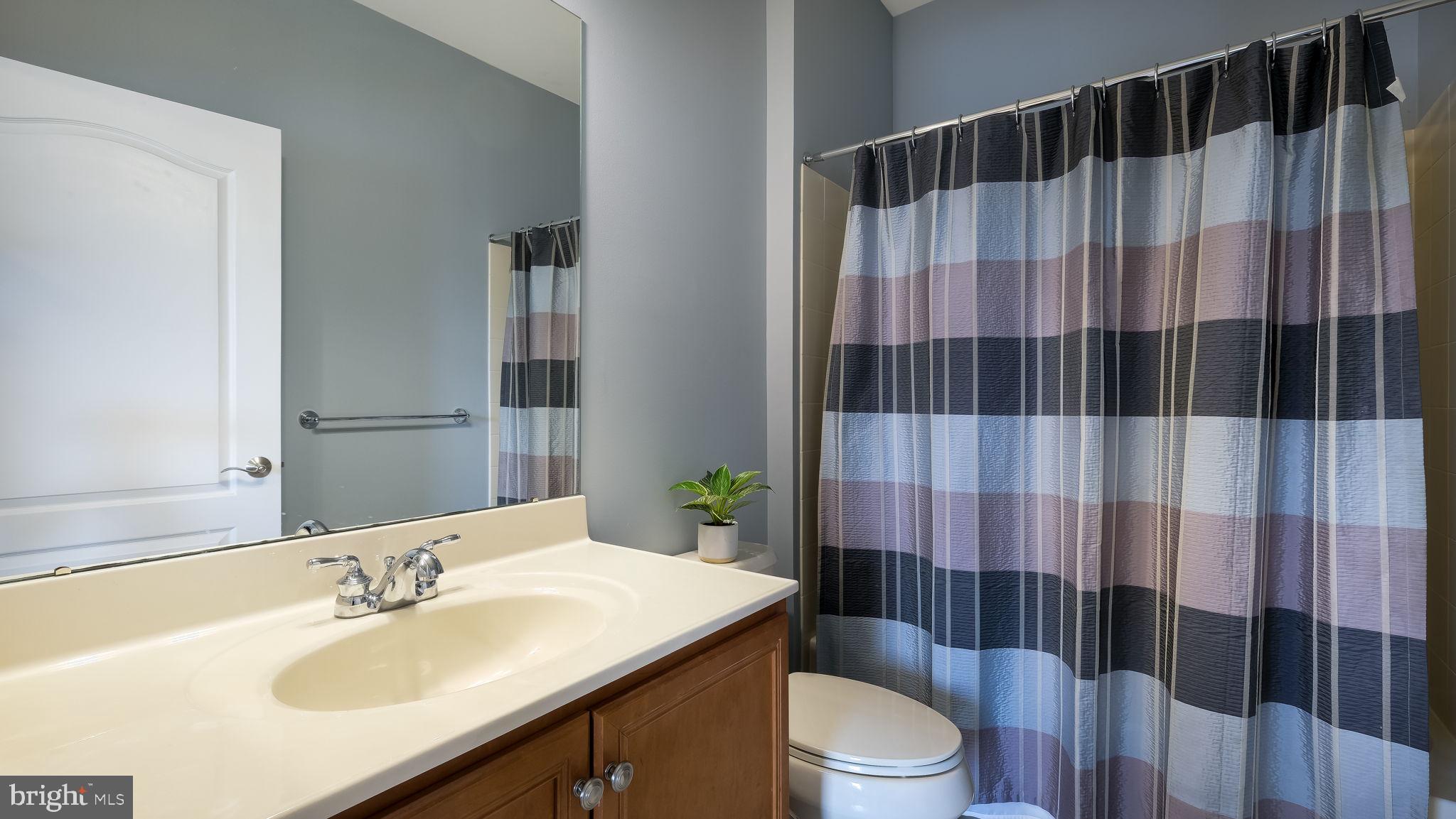 SPRING VALLEY - Residential