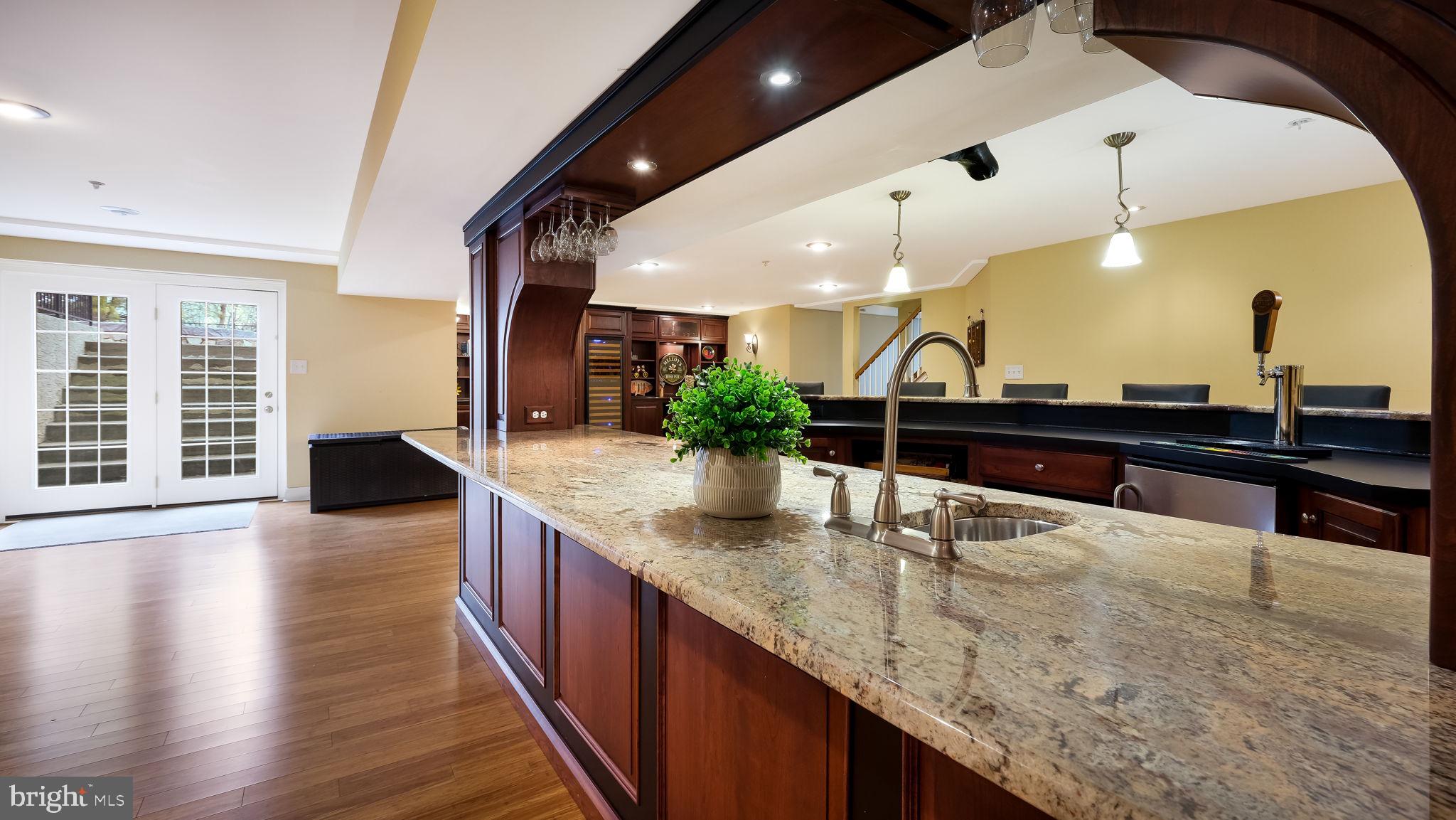 SPRING VALLEY - Residential