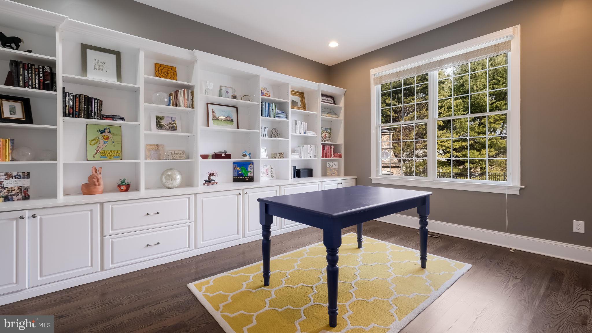 SPRING VALLEY - Residential