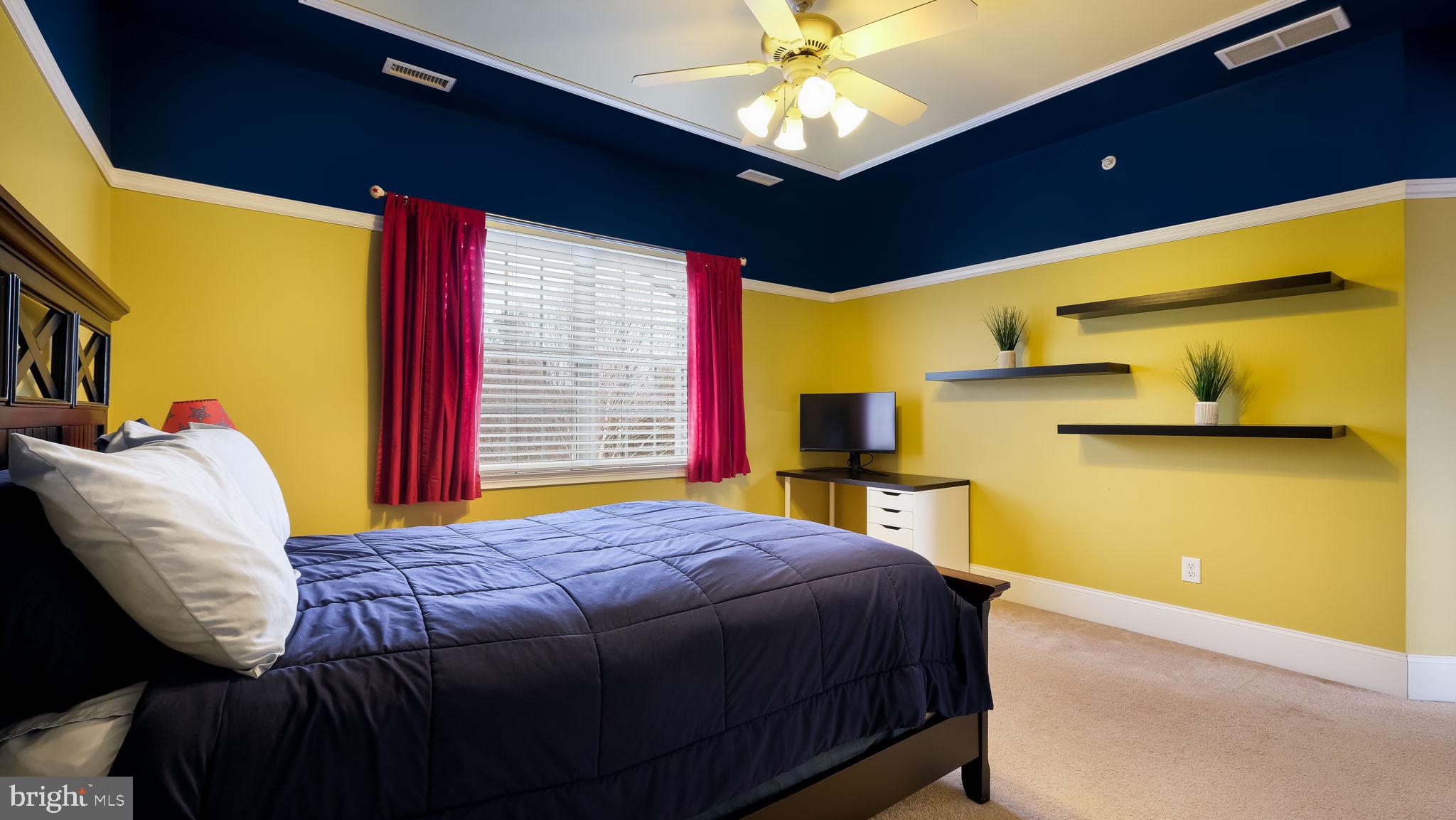 SPRING VALLEY - Residential