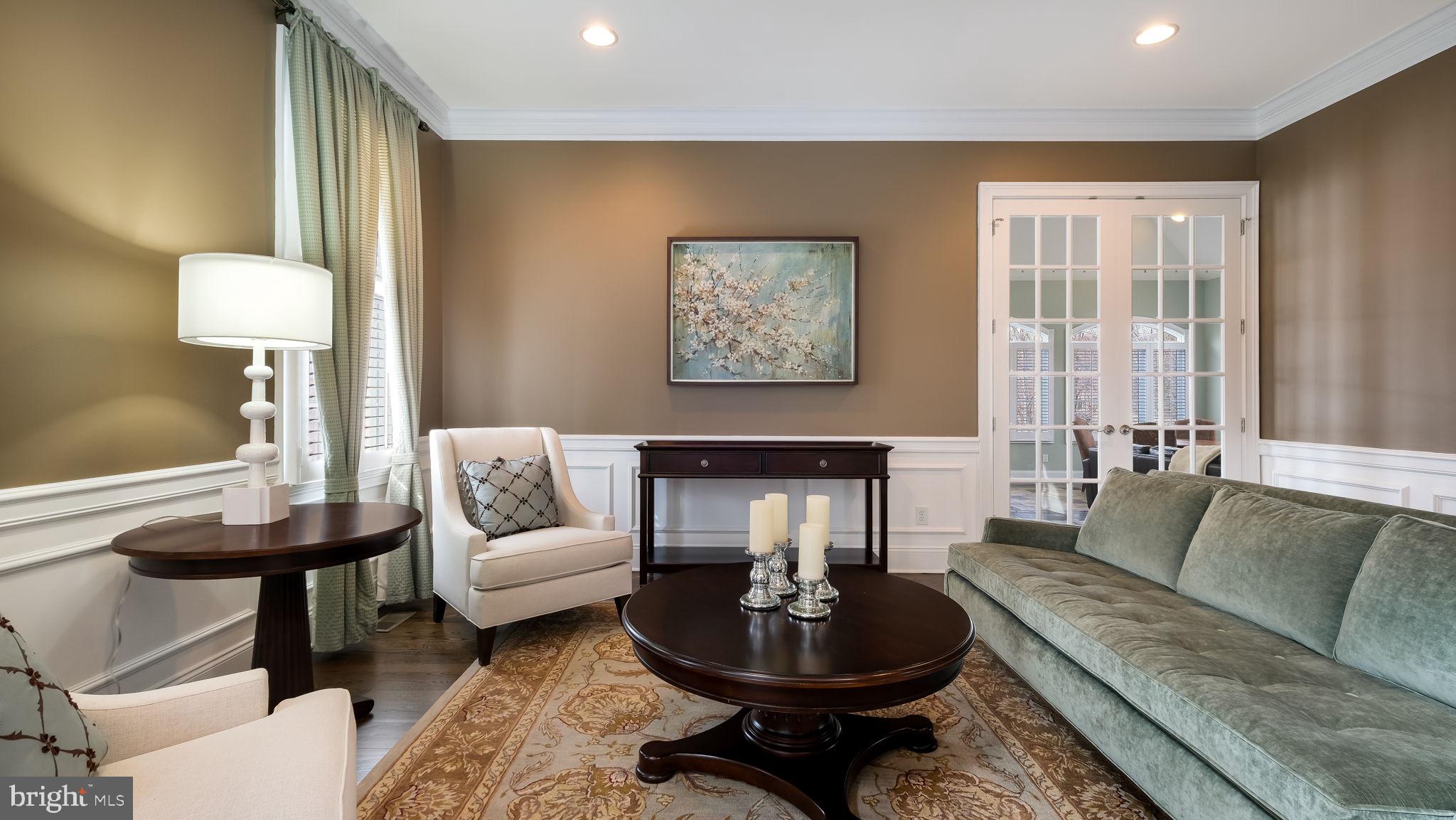 SPRING VALLEY - Residential