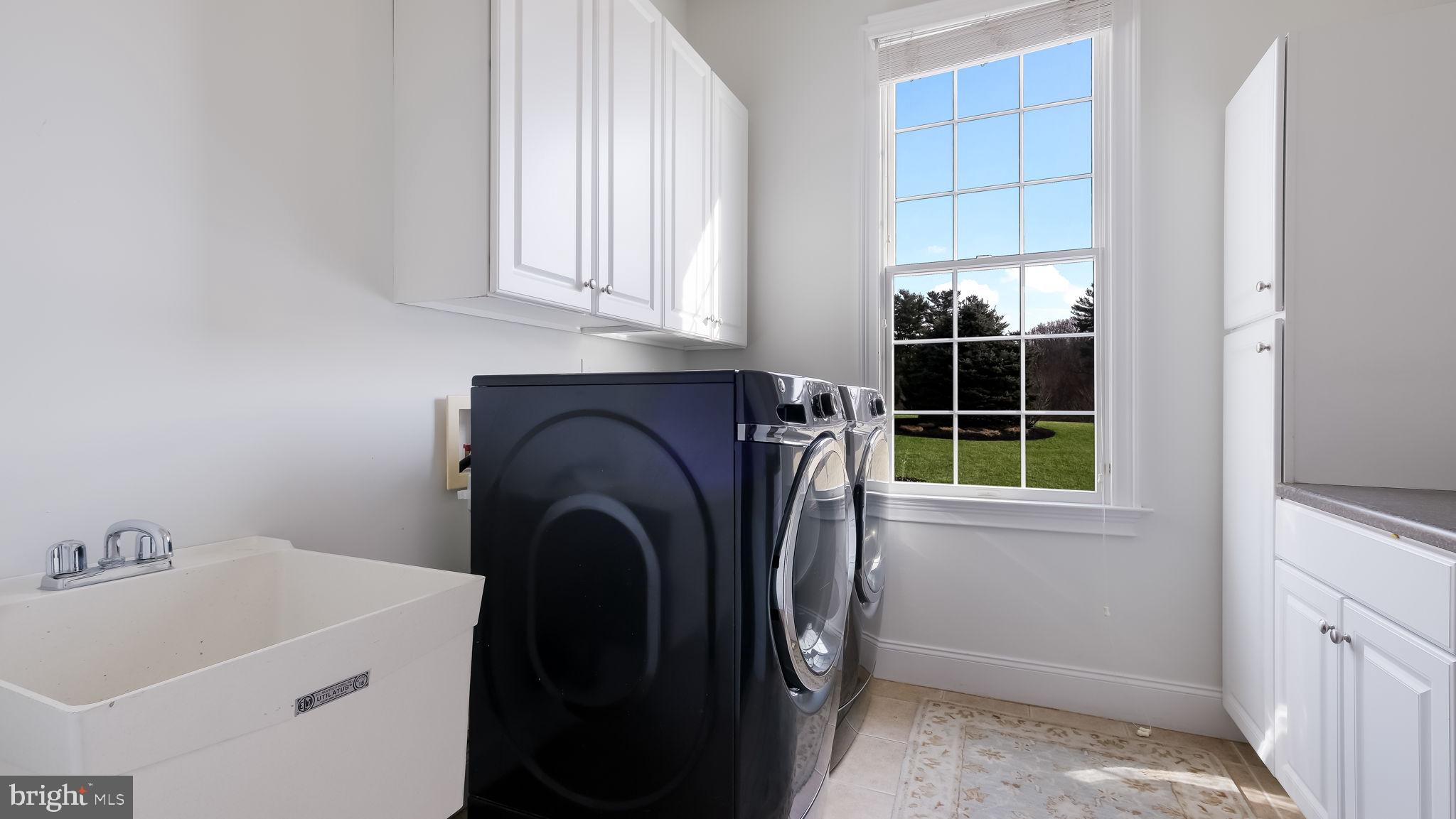 SPRING VALLEY - Residential