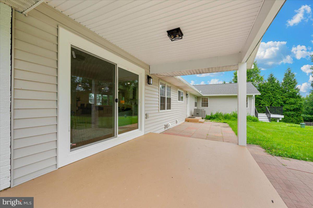 PT ROCKVILLE OUT RES. 3 - Residential