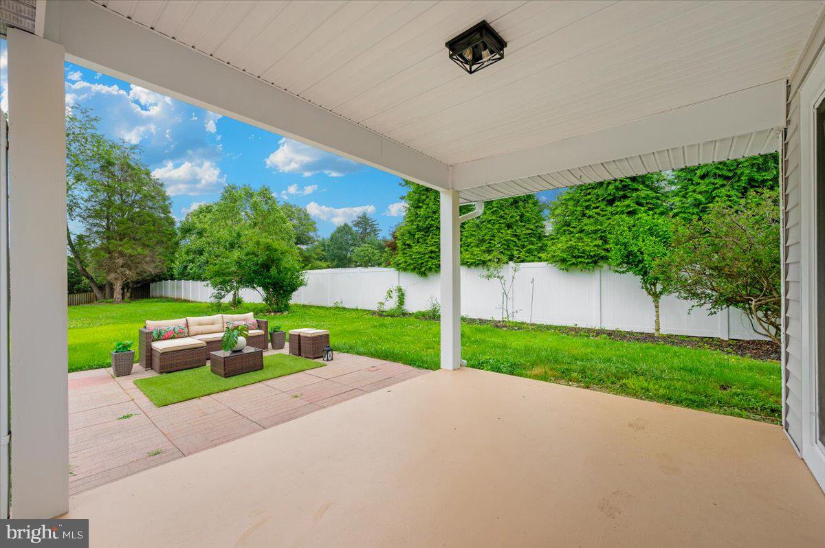 PT ROCKVILLE OUT RES. 3 - Residential