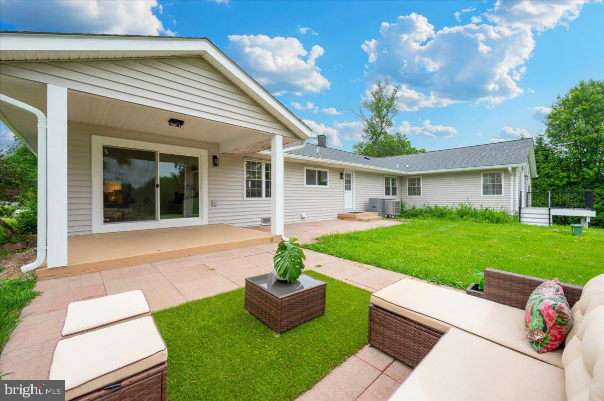 PT ROCKVILLE OUT RES. 3 - Residential