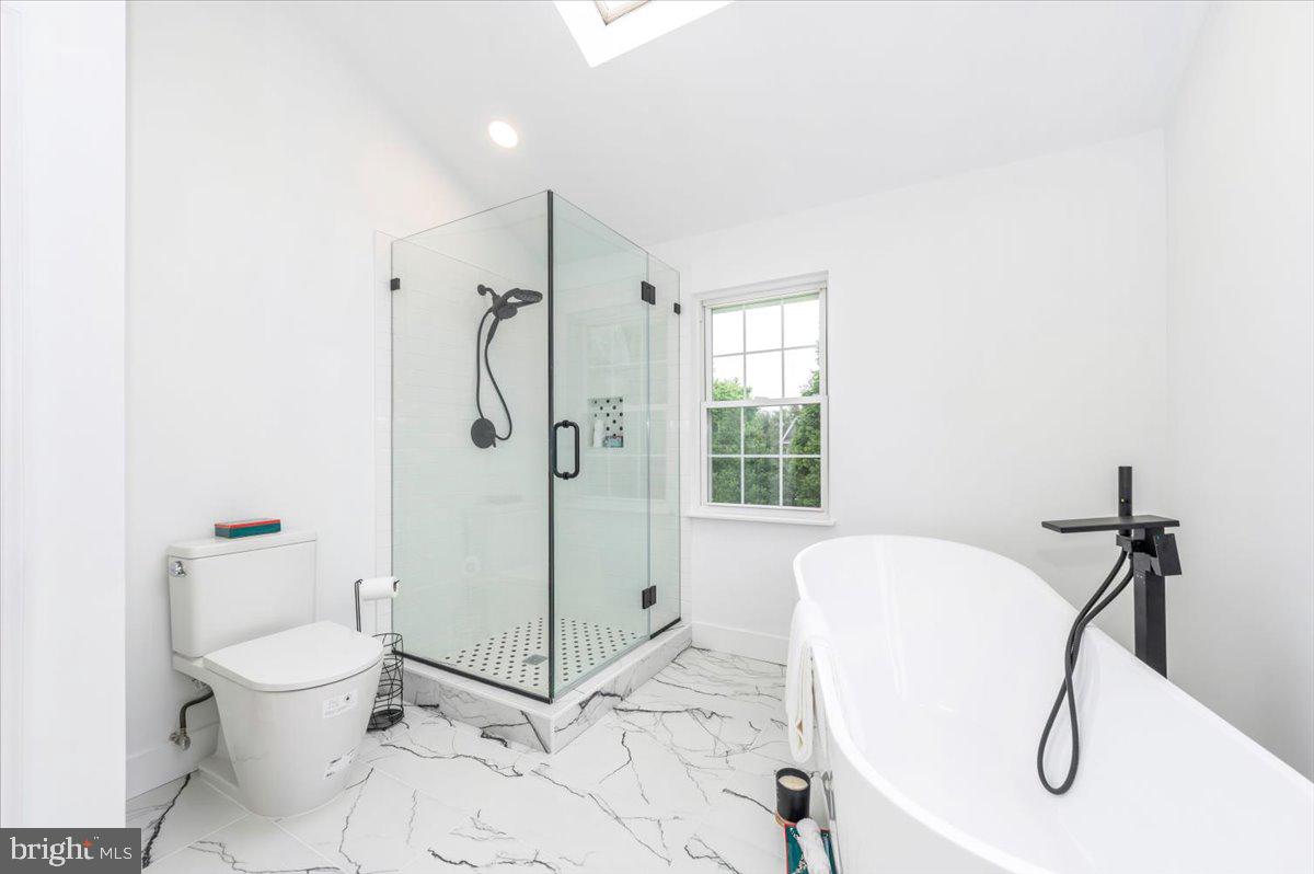 PT ROCKVILLE OUT RES. 3 - Residential