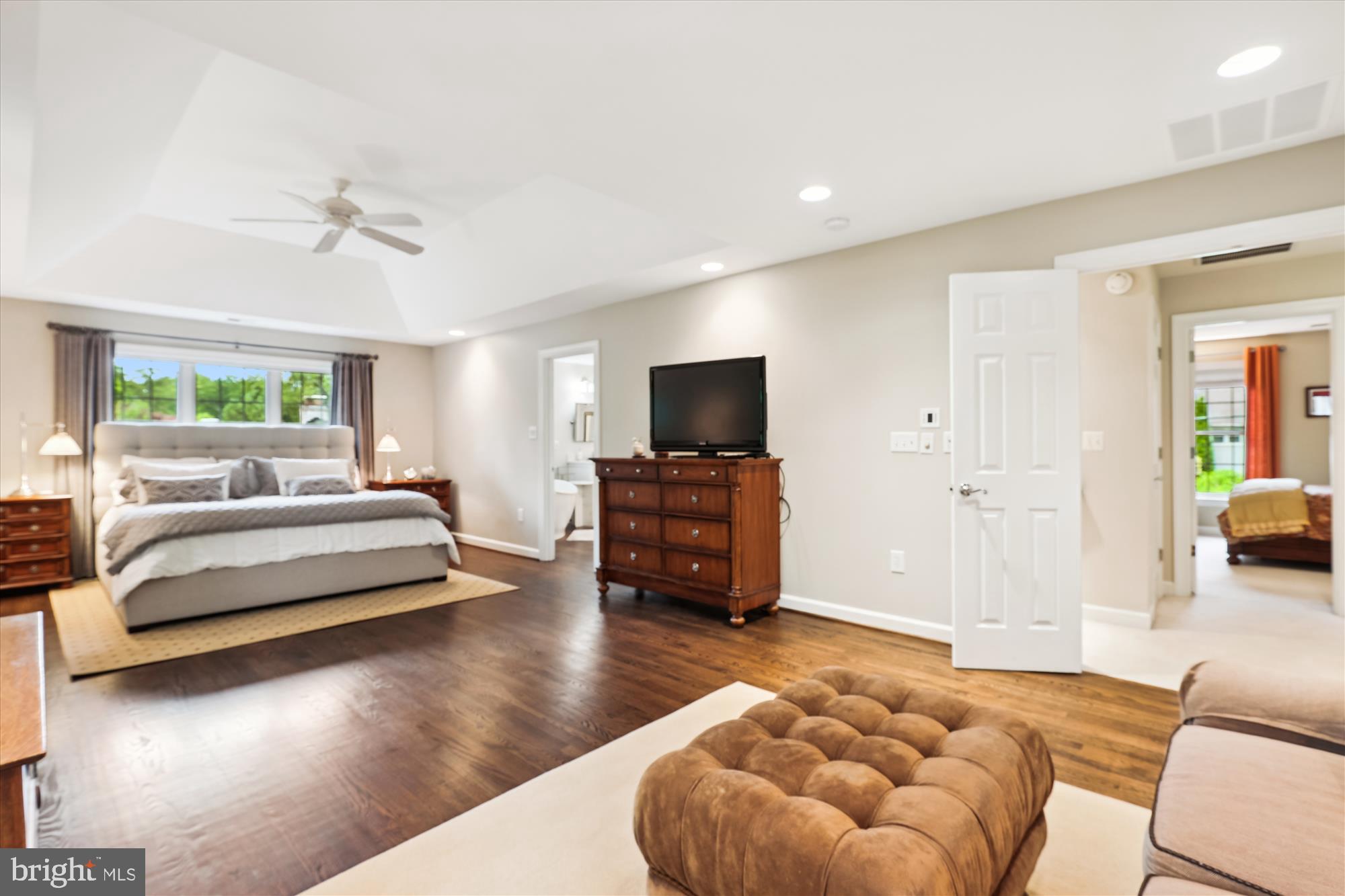 BROYHILL FOREST - Residential