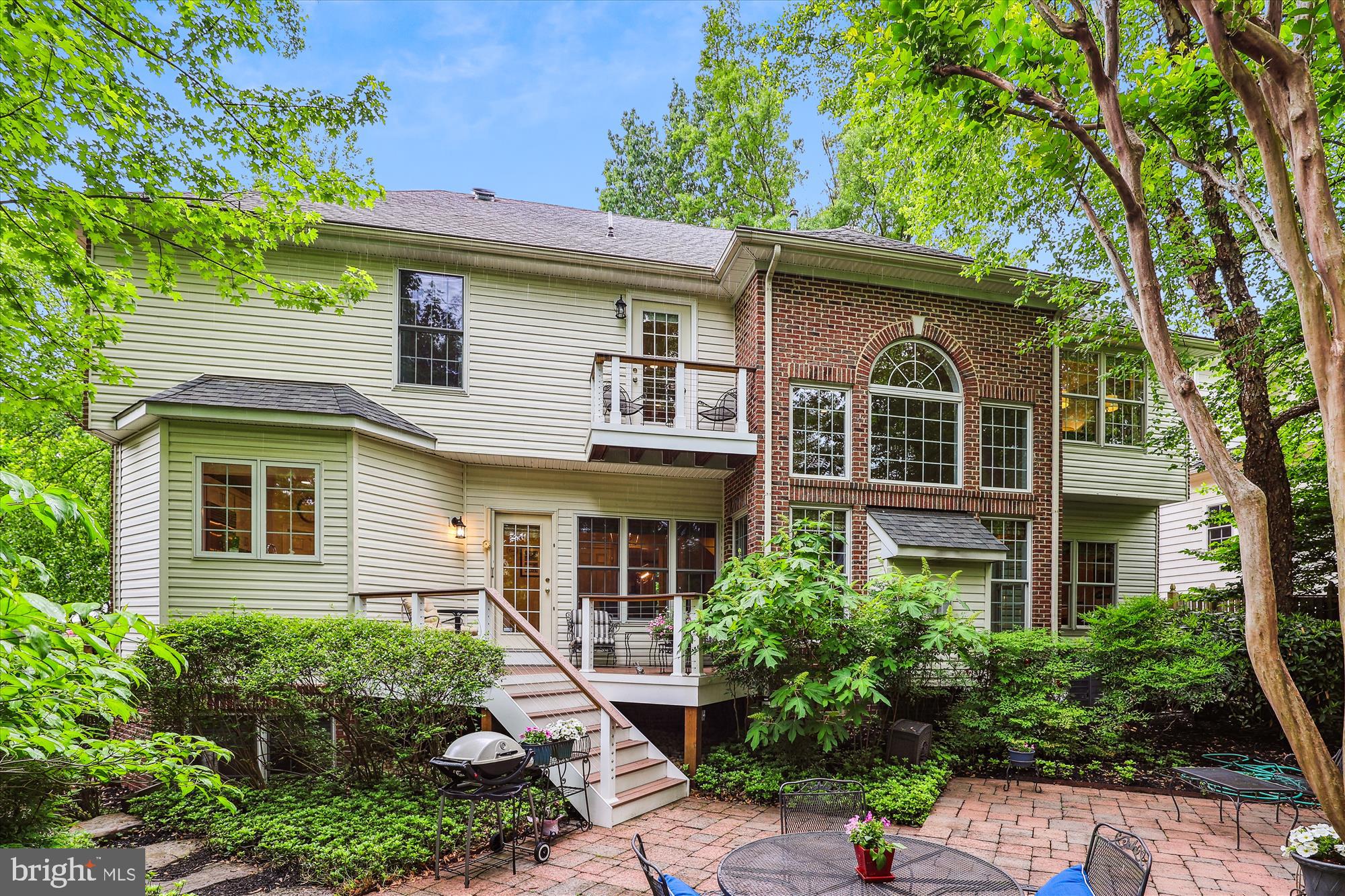 BROYHILL FOREST - Residential