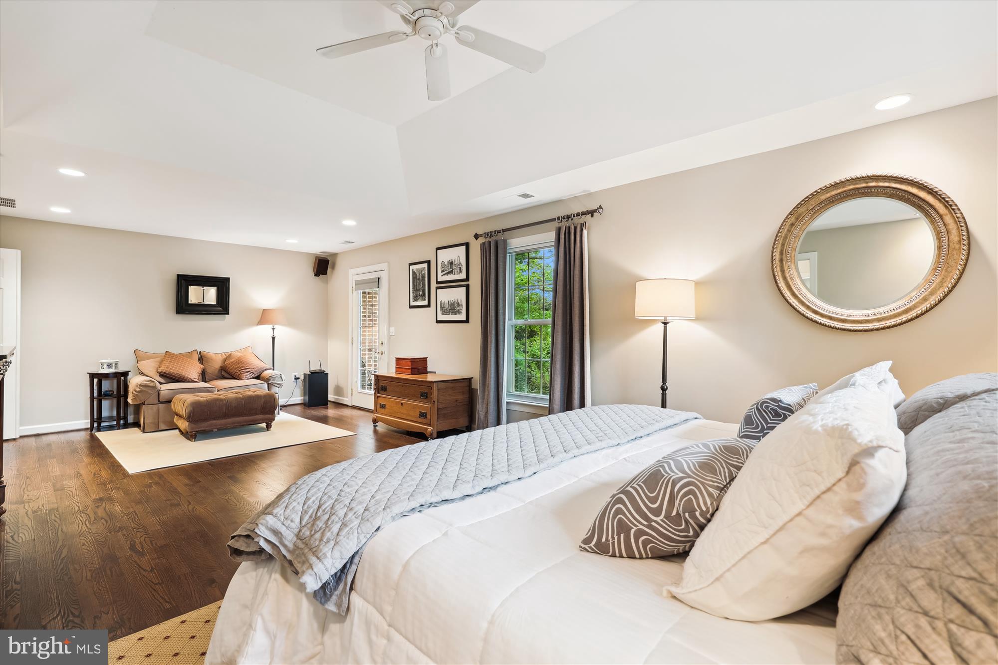 BROYHILL FOREST - Residential