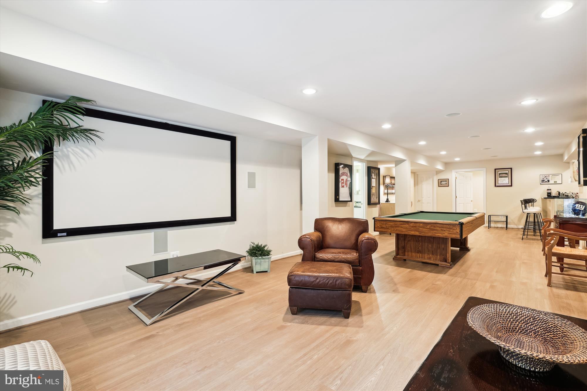 BROYHILL FOREST - Residential