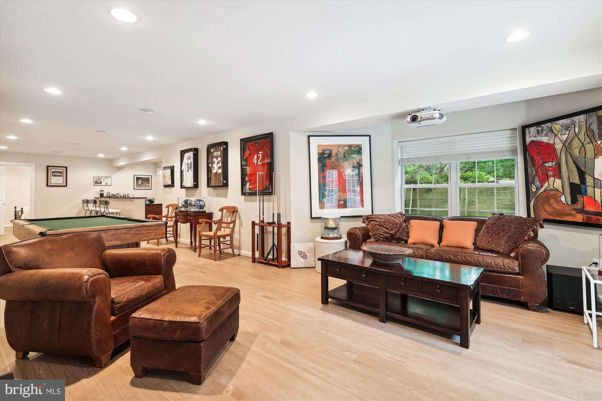 BROYHILL FOREST - Residential