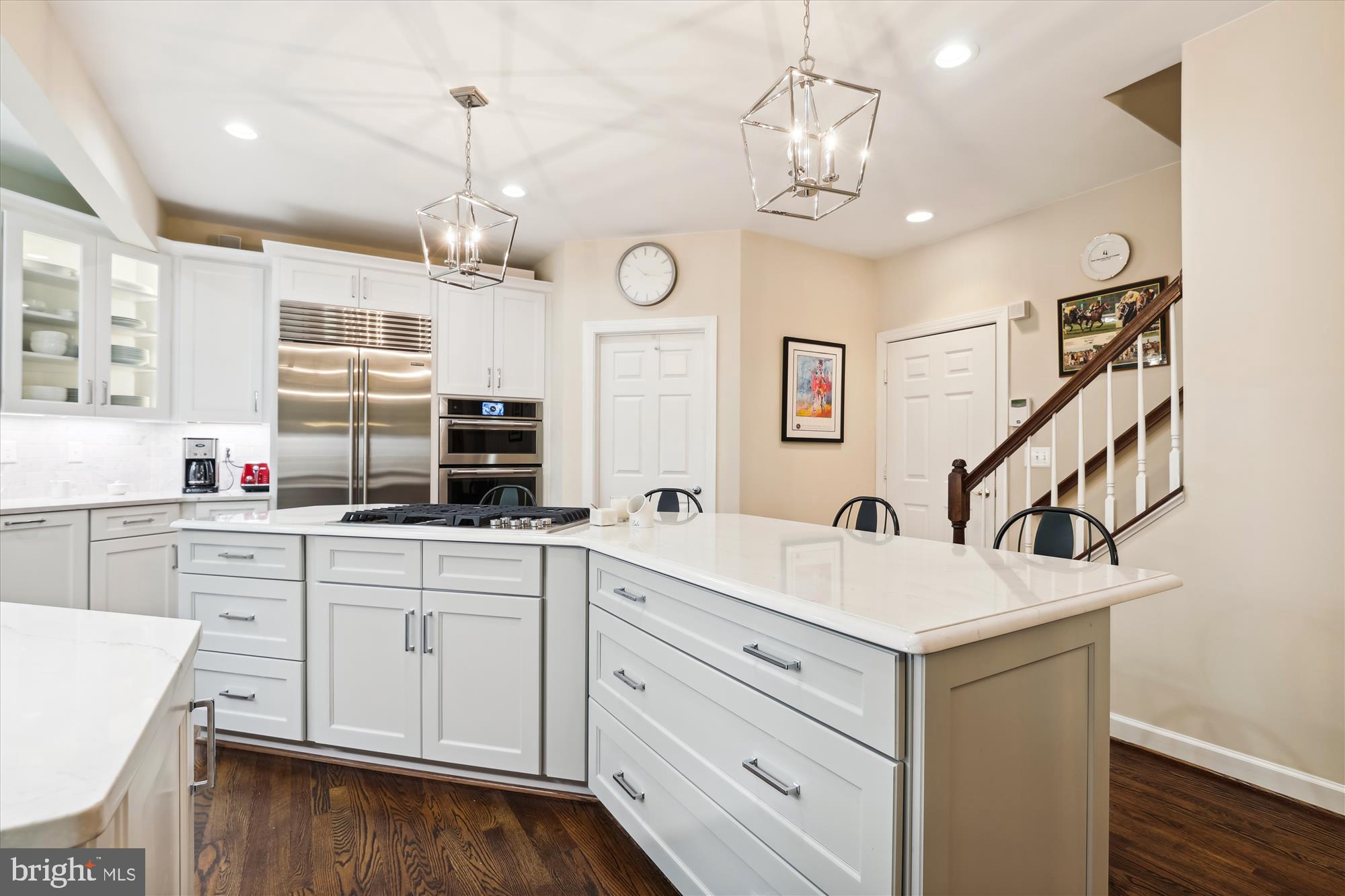 BROYHILL FOREST - Residential