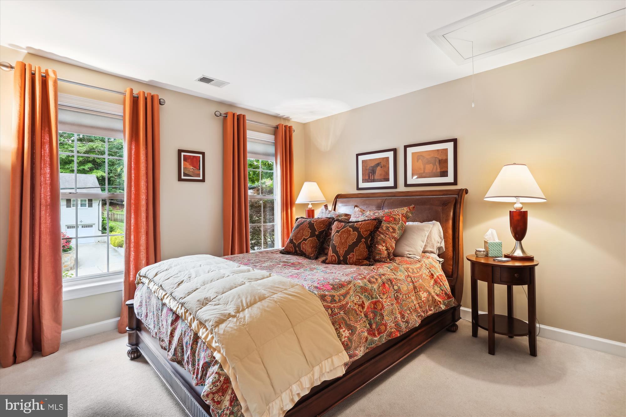 BROYHILL FOREST - Residential