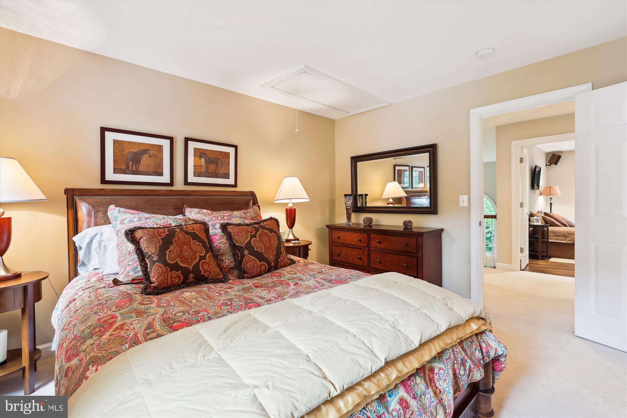 BROYHILL FOREST - Residential