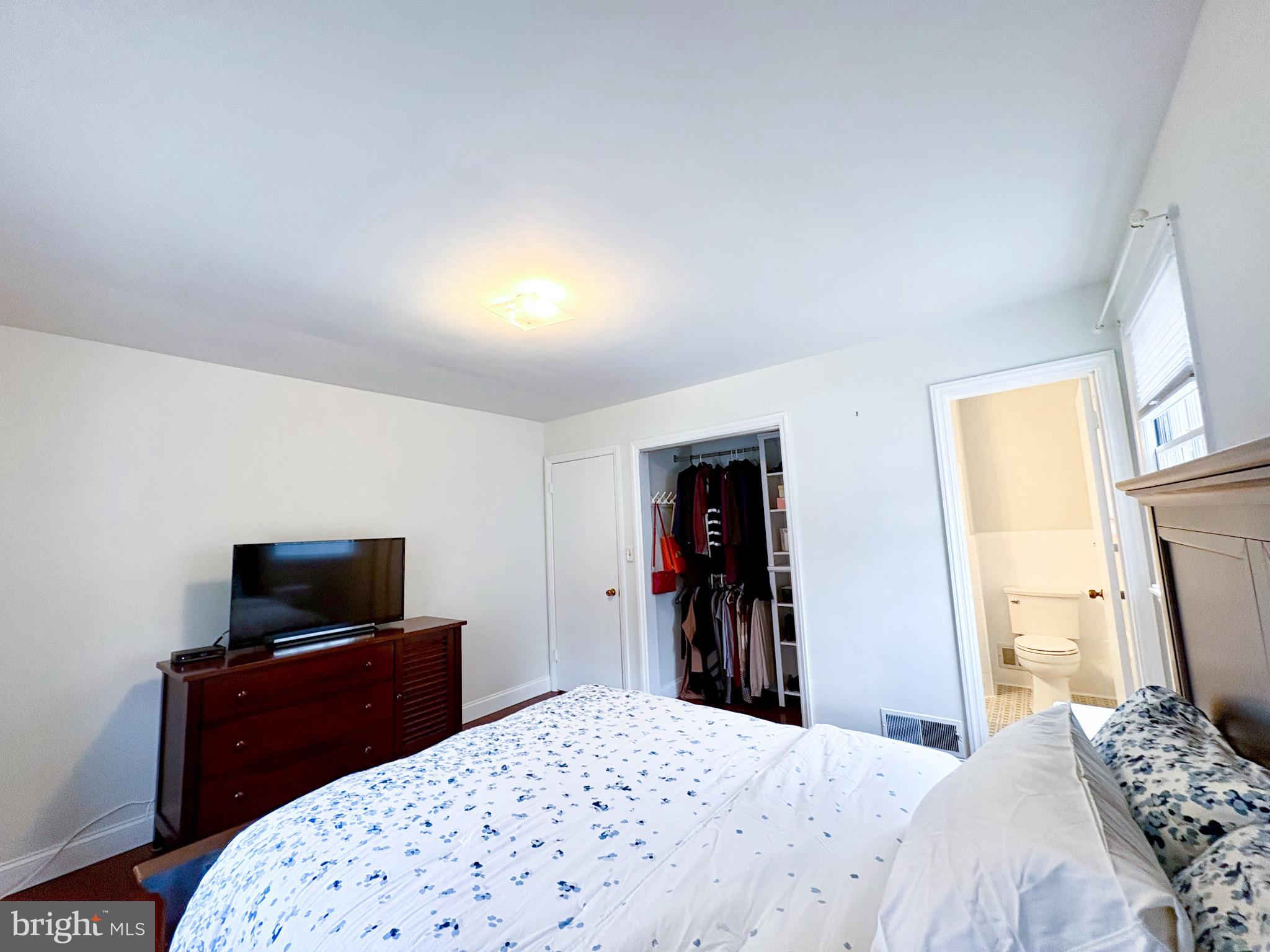 BROADVIEW - Residential