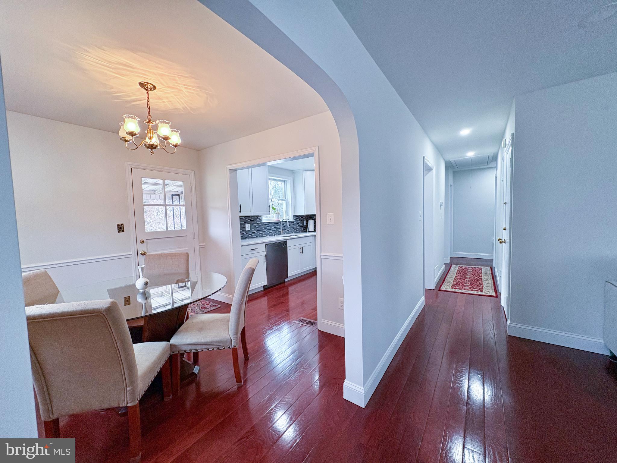 BROADVIEW - Residential