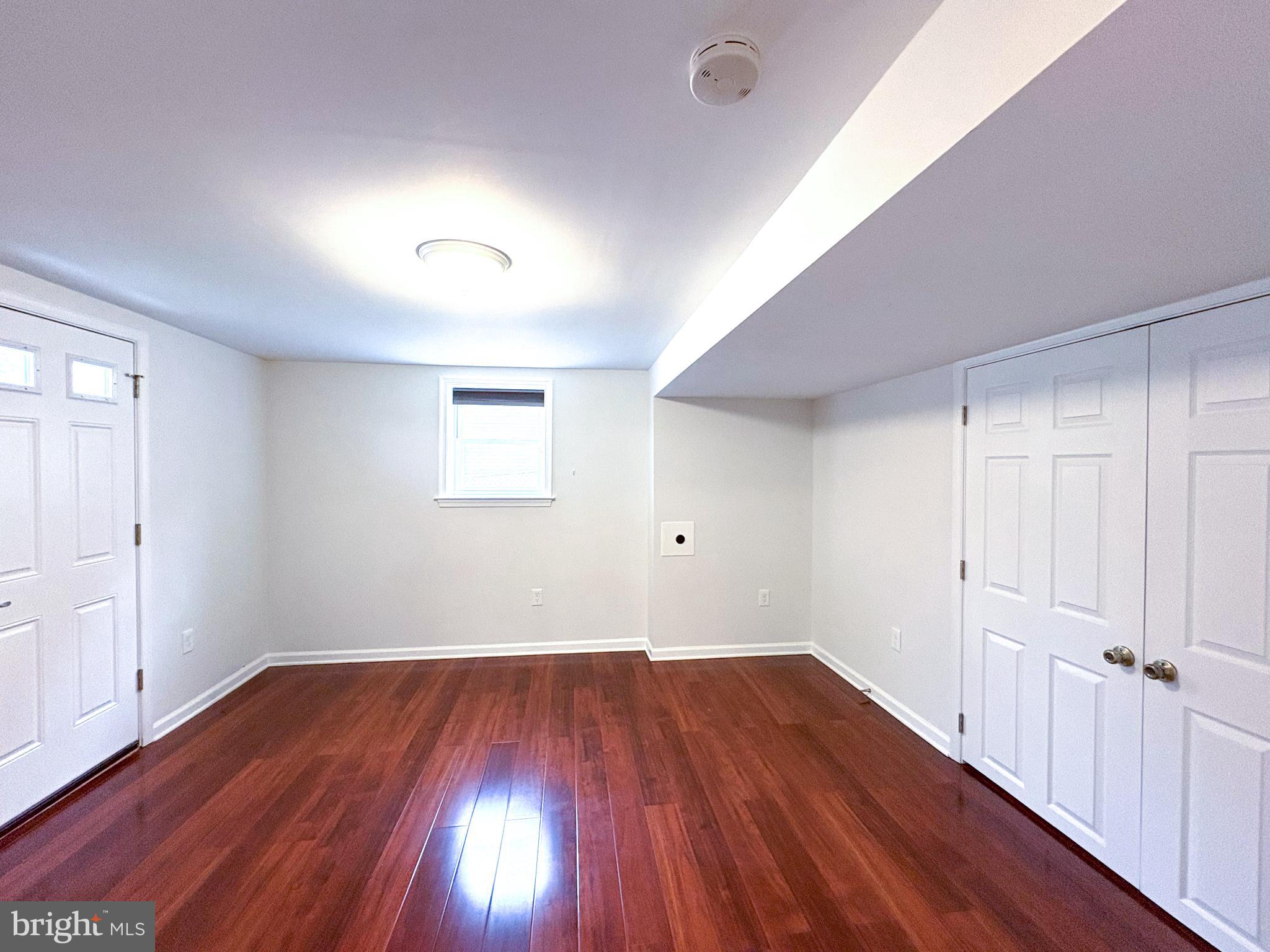 BROADVIEW - Residential