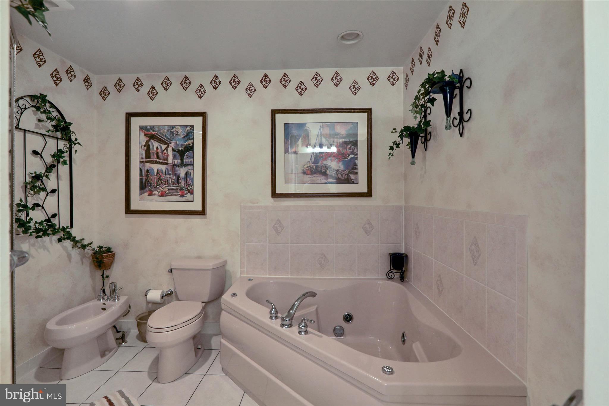 BIRMINGHAM ESTATES - Residential