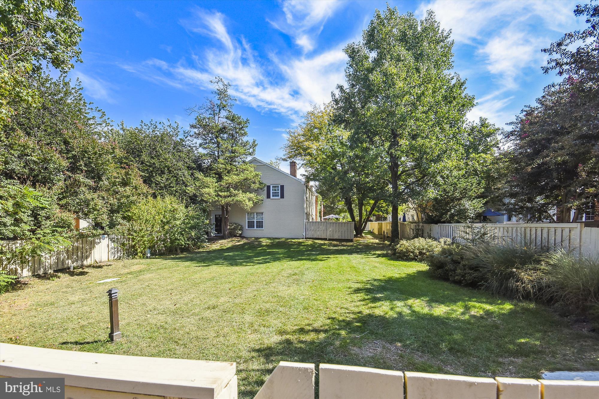 FAIRLINGTON TOWNE - Residential