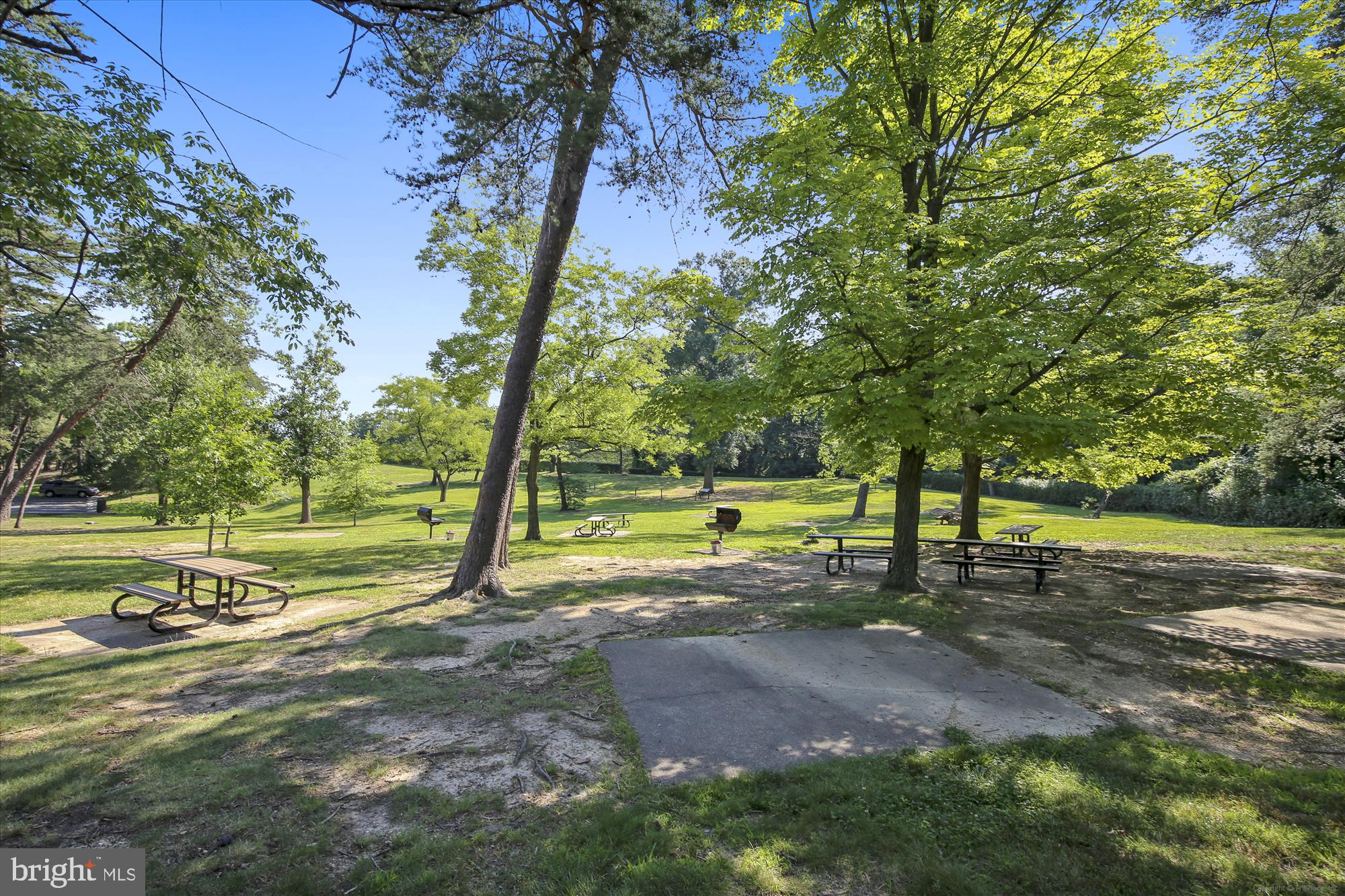 FAIRLINGTON TOWNE - Residential