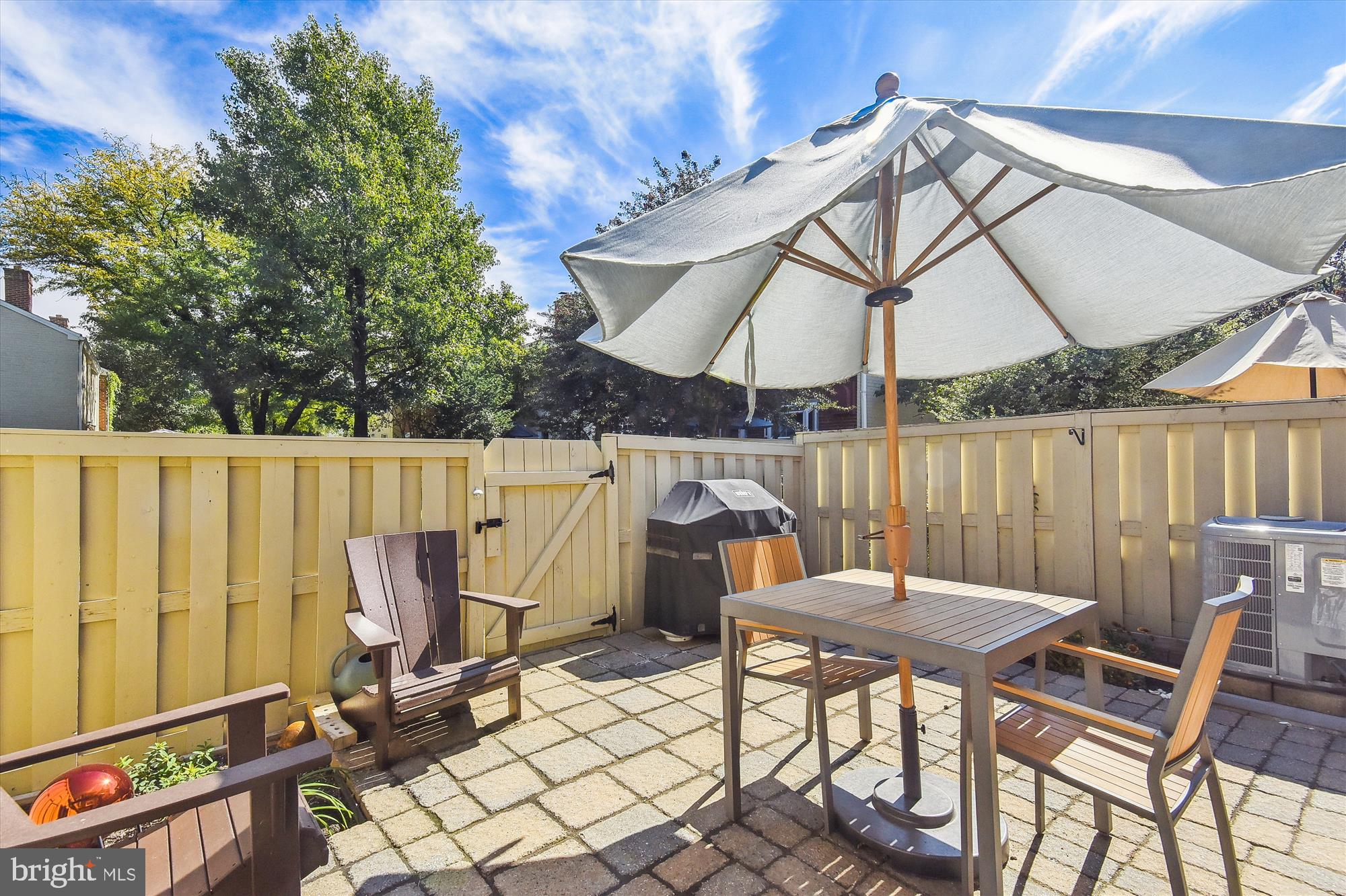 FAIRLINGTON TOWNE - Residential