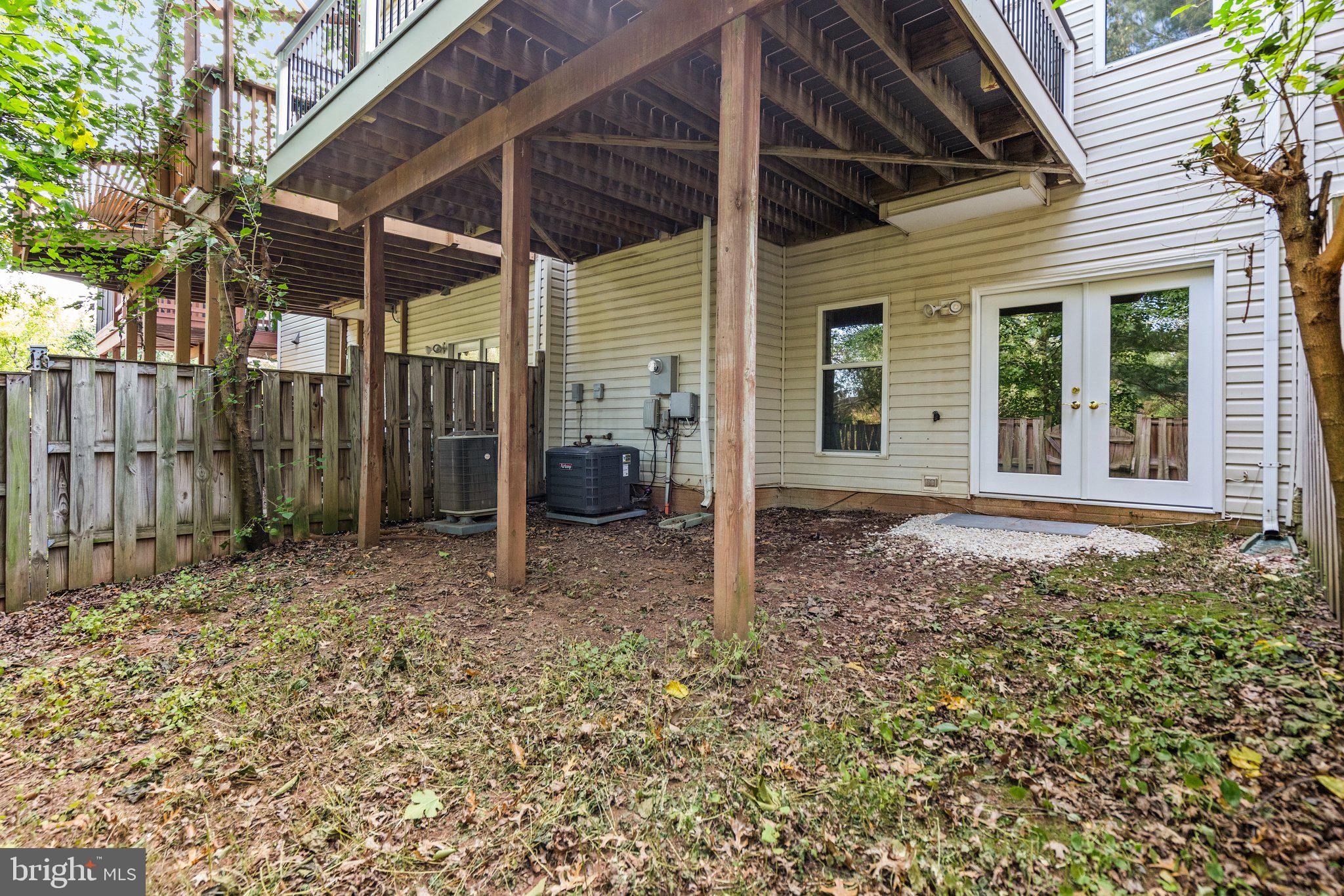 FARMWELL HUNT - Residential