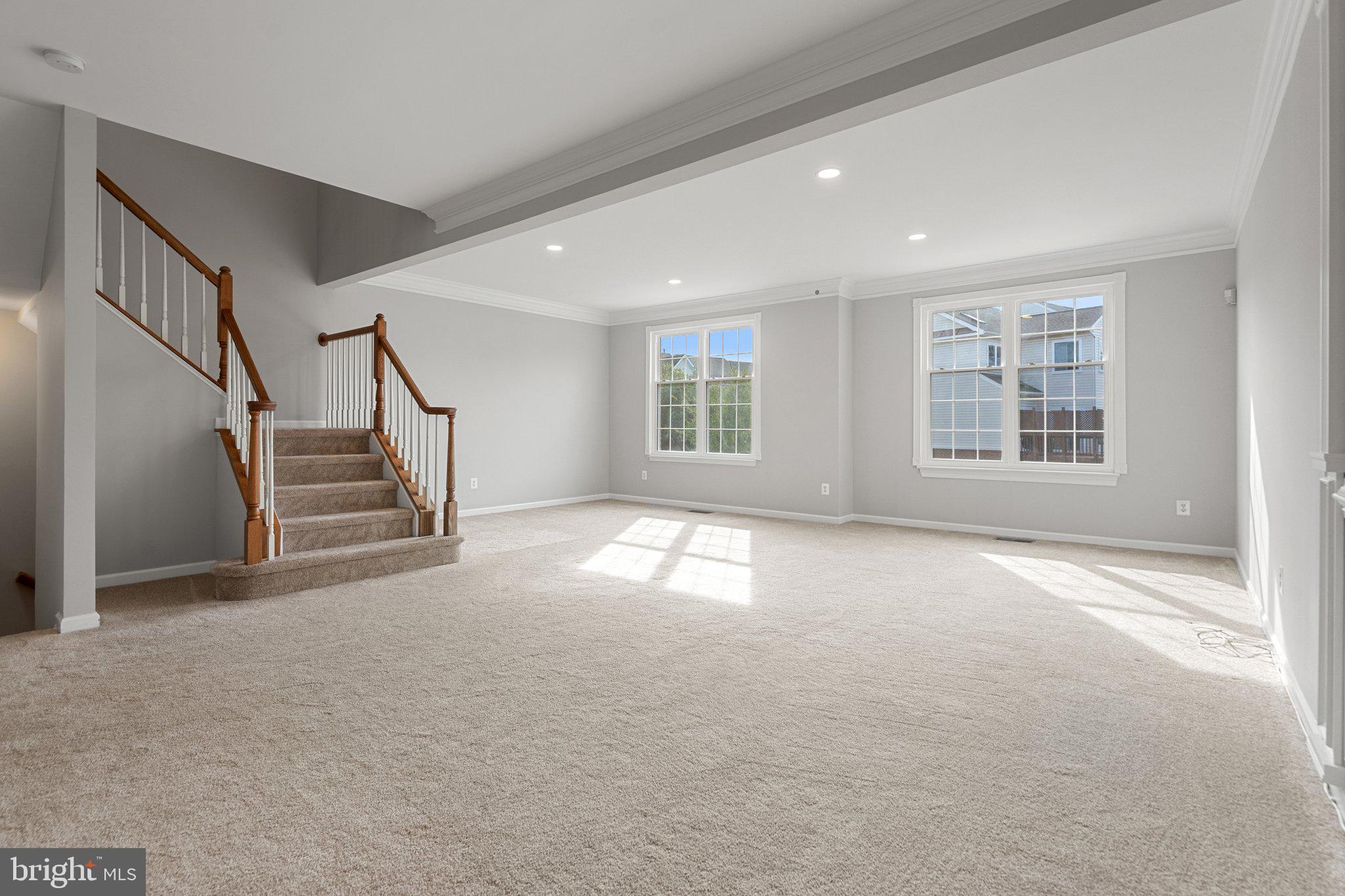 FARMWELL HUNT - Residential