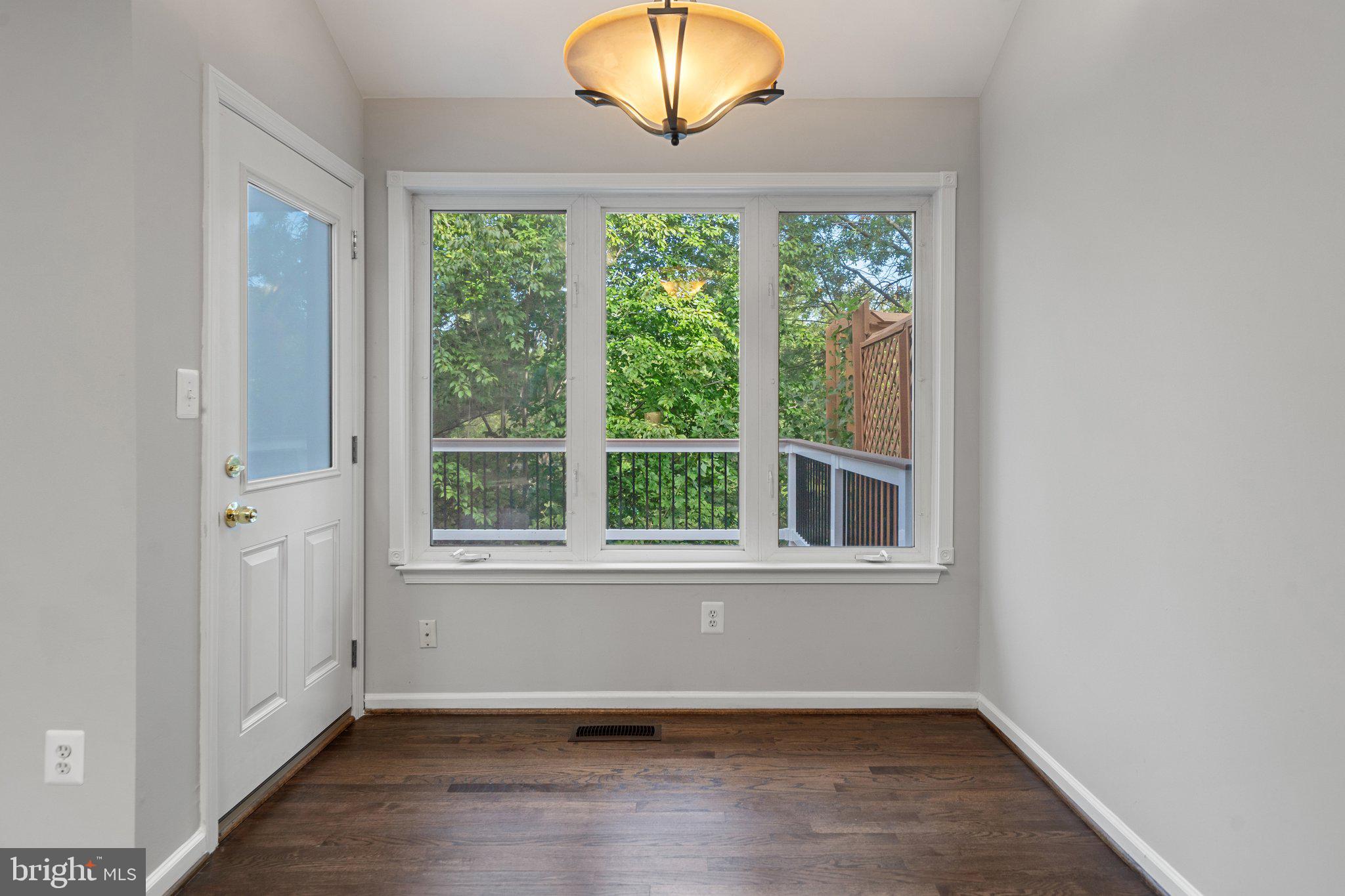 FARMWELL HUNT - Residential