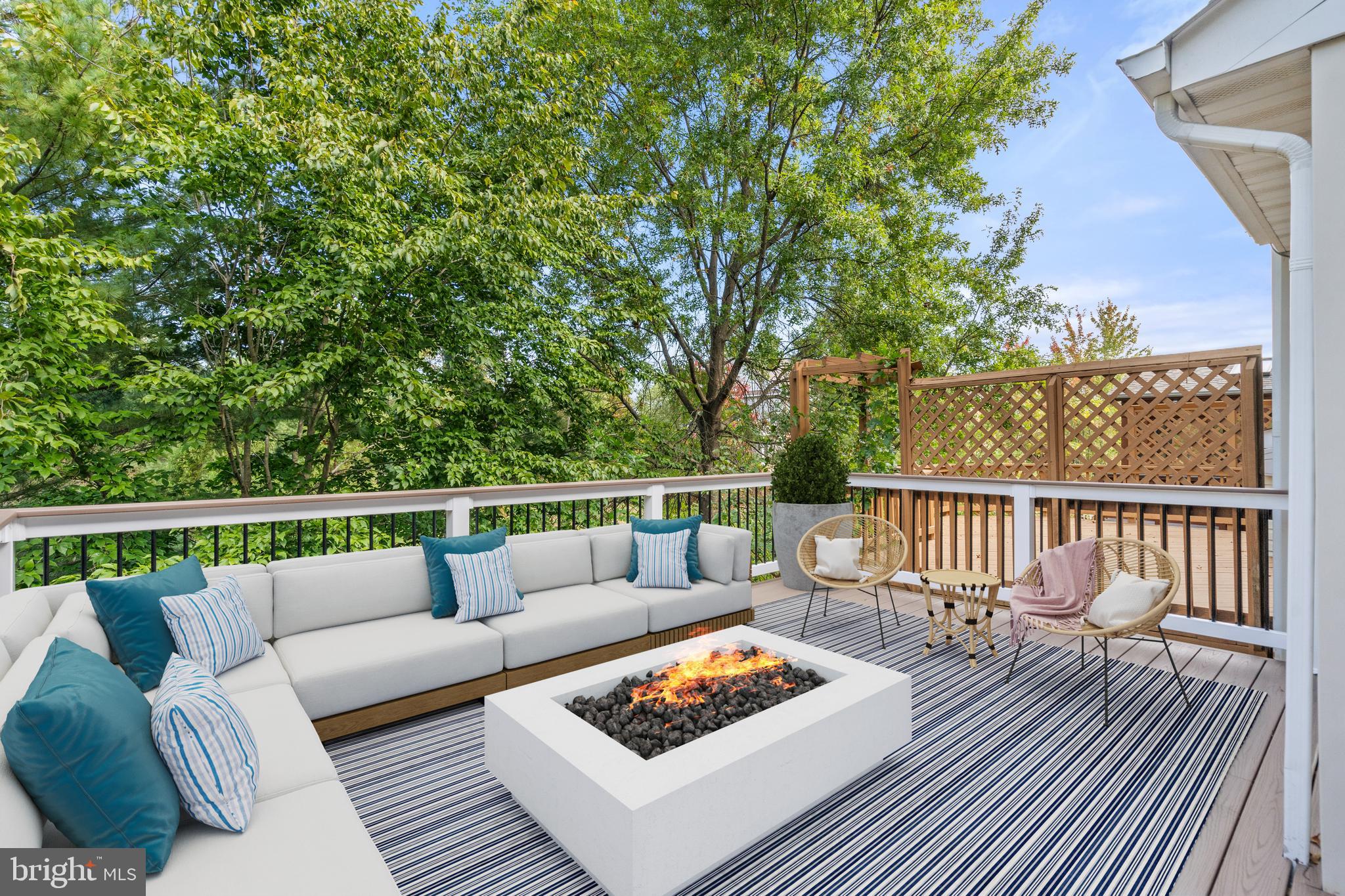 FARMWELL HUNT - Residential