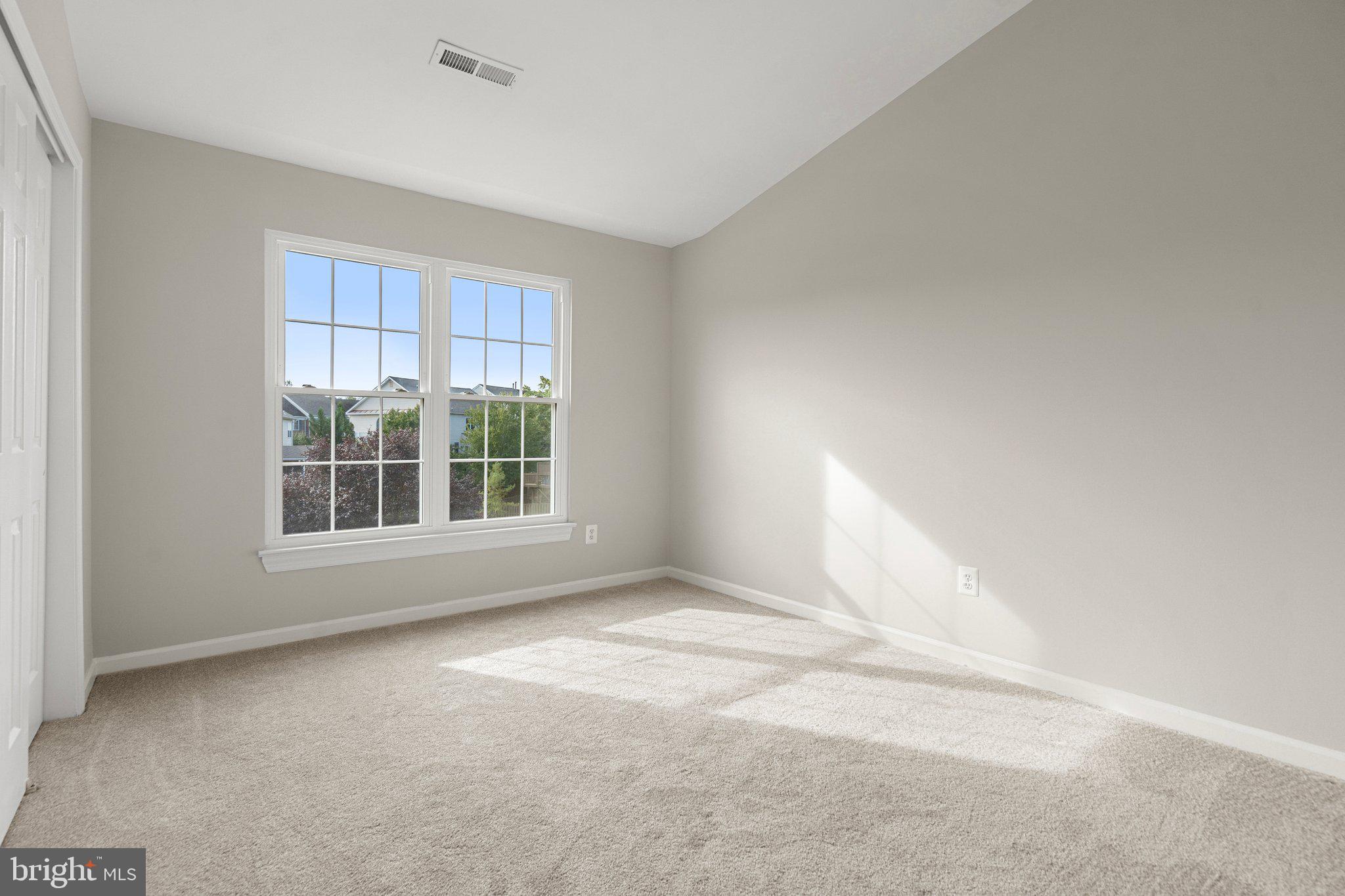 FARMWELL HUNT - Residential