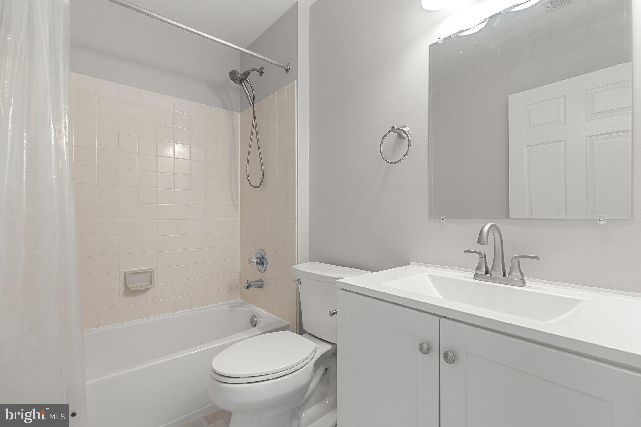 FARMWELL HUNT - Residential