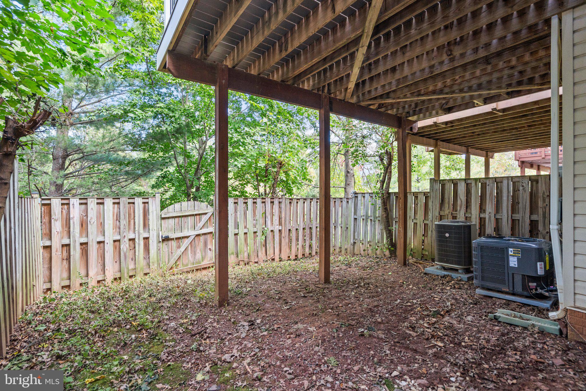 FARMWELL HUNT - Residential