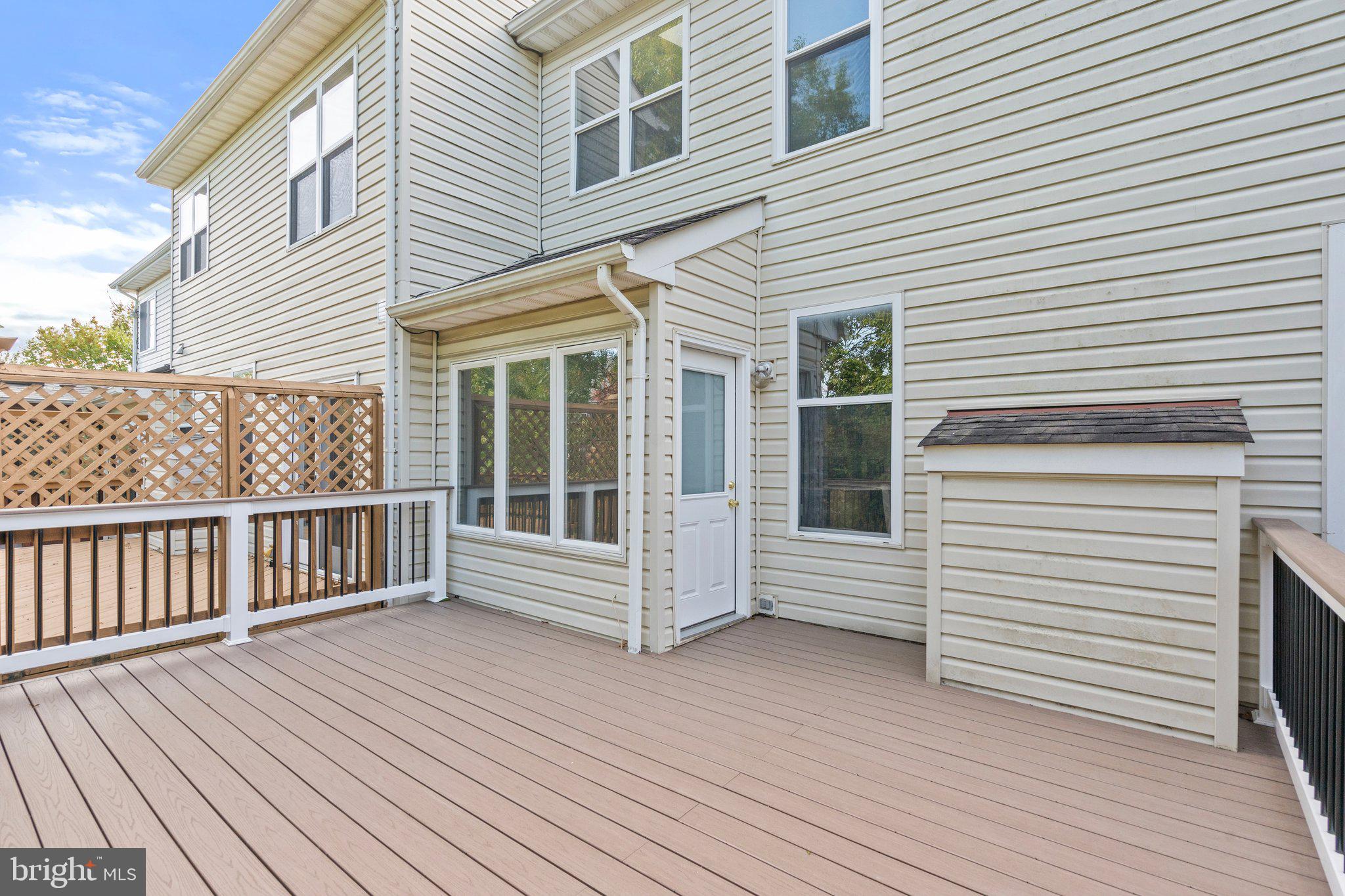 FARMWELL HUNT - Residential