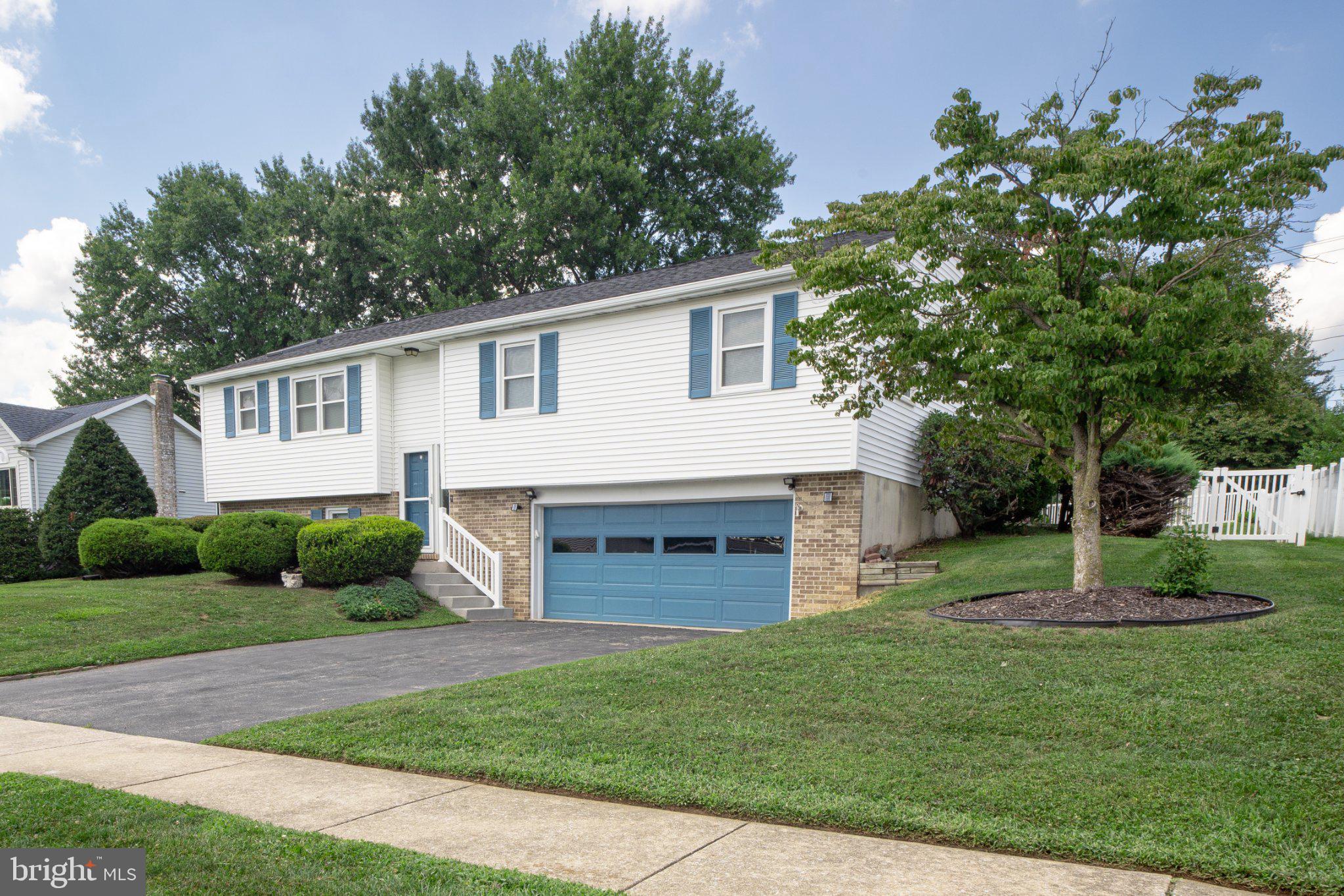 385 E BEAVER STREET