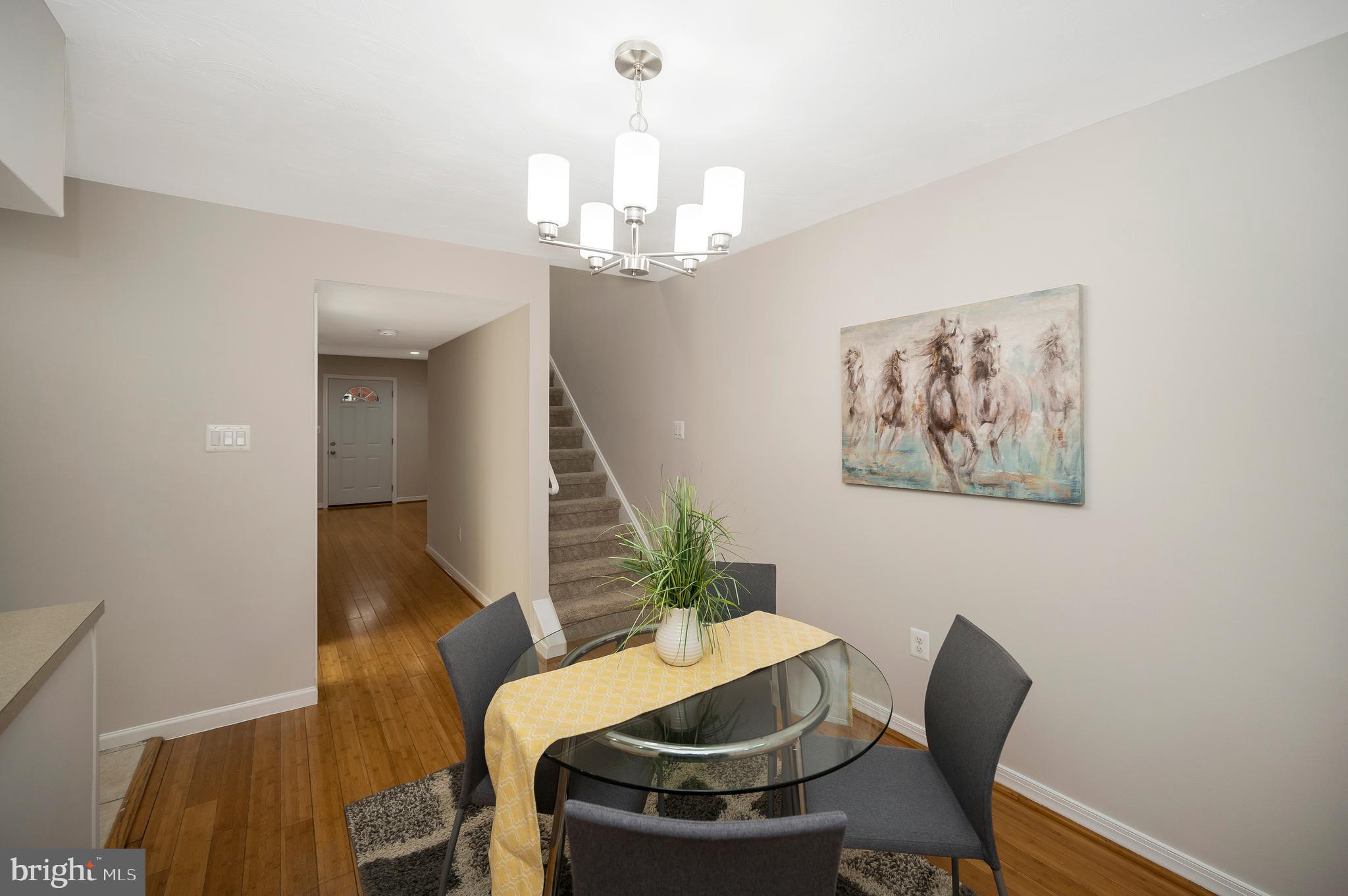 DALE CITY - Residential