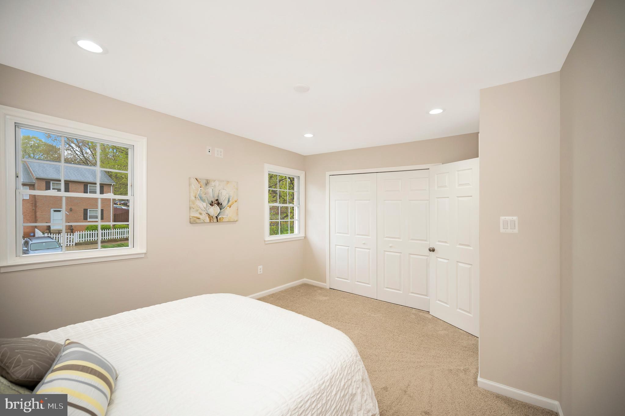 DALE CITY - Residential