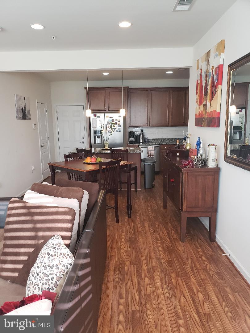 CHESTERFIELD - Residential Lease