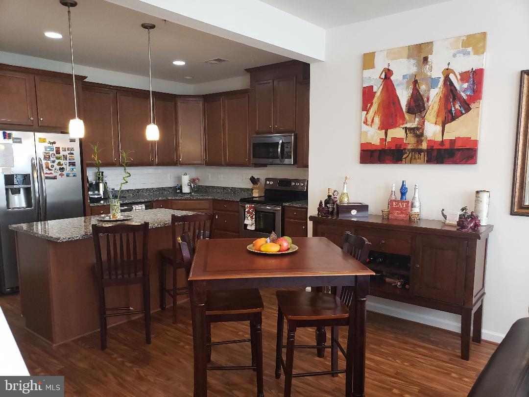 CHESTERFIELD - Residential Lease