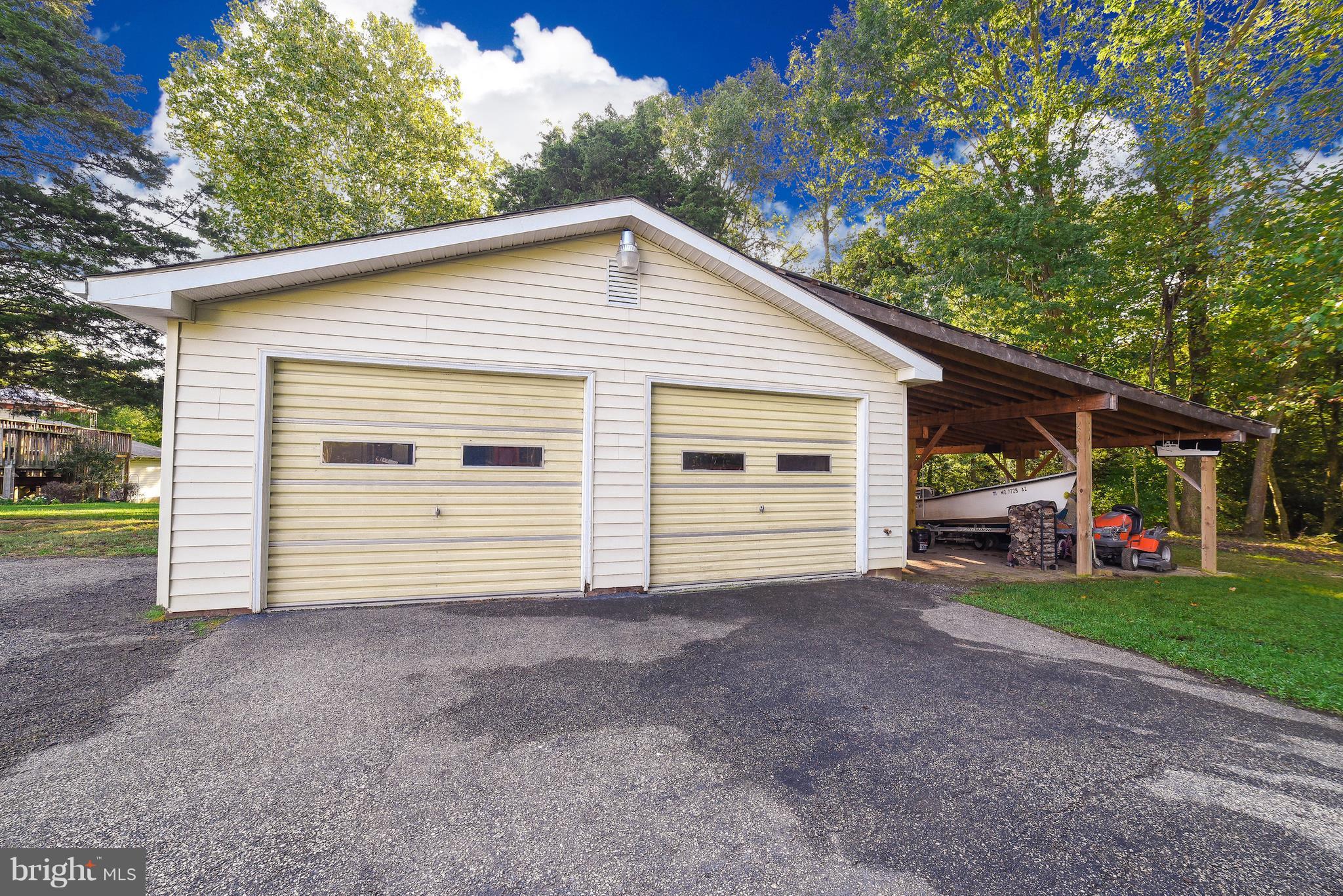 RED HILL - Residential