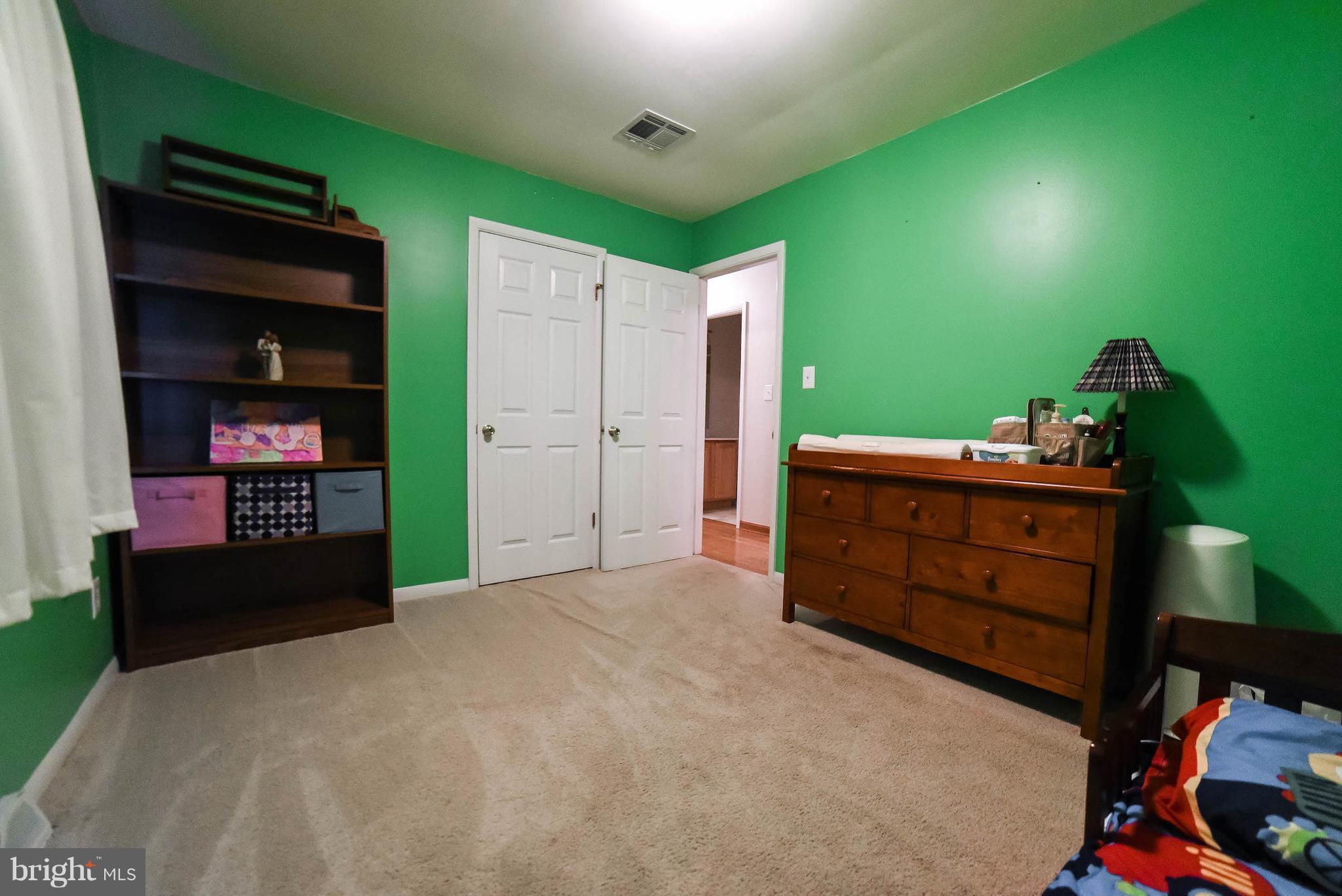 RED HILL - Residential