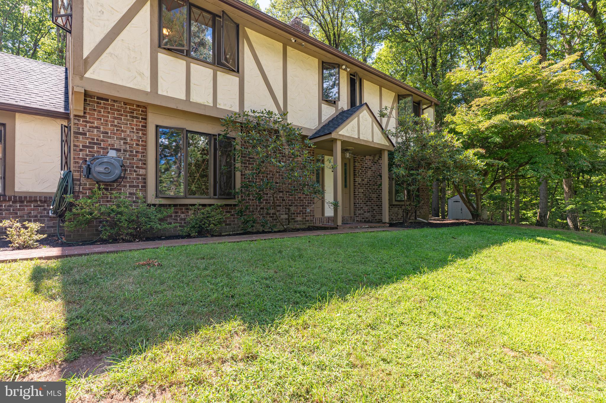 ANGELICA WOODS - Residential