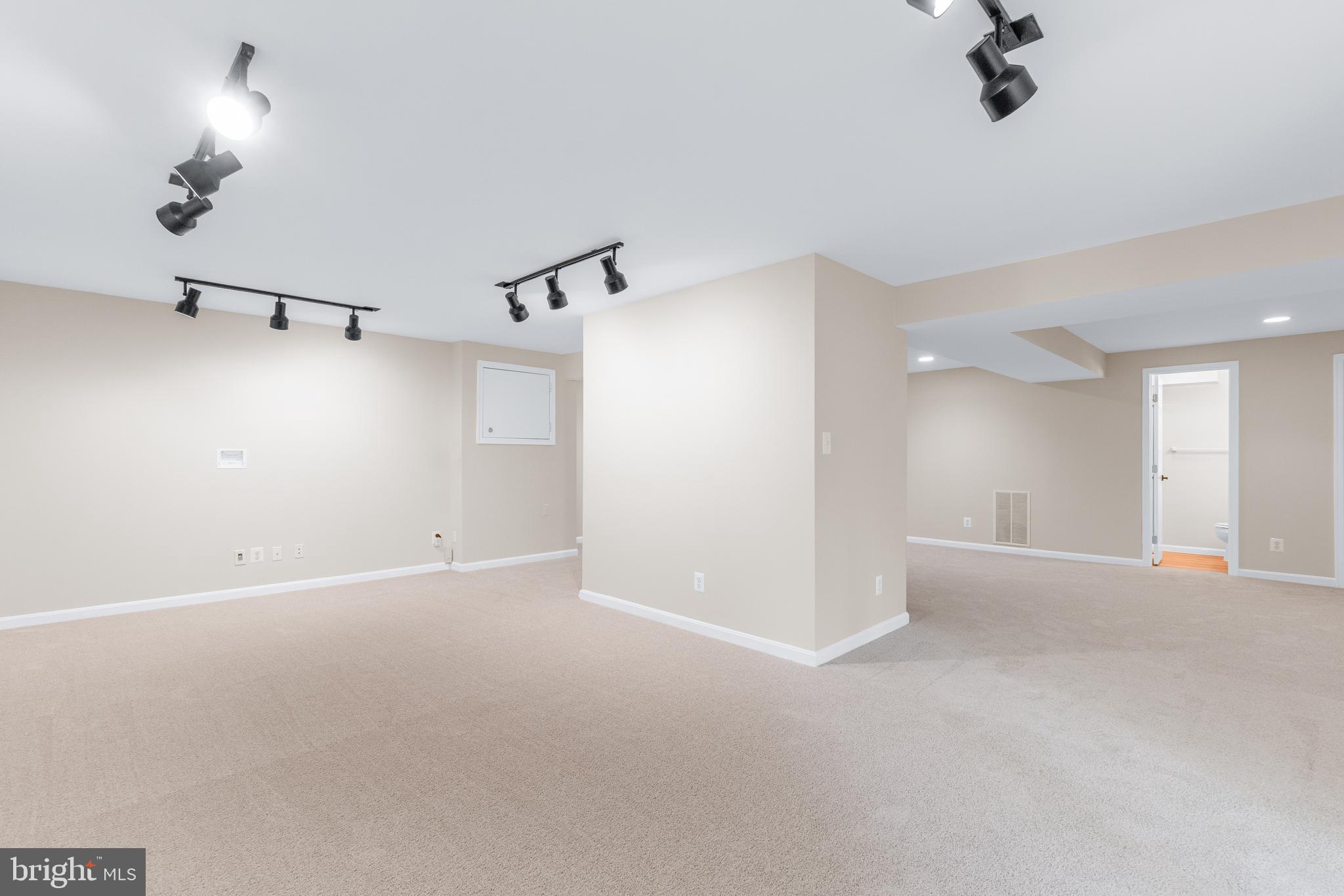 PLAINFIELD ORCHARDS - Residential