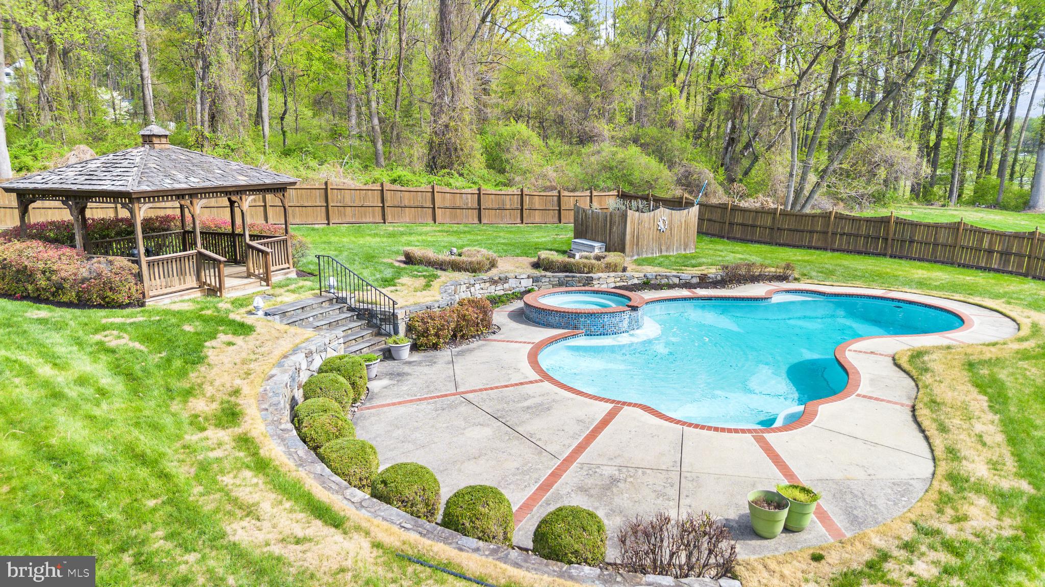 PLAINFIELD ORCHARDS - Residential