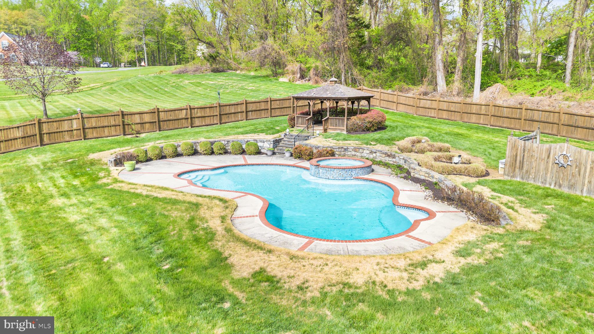 PLAINFIELD ORCHARDS - Residential