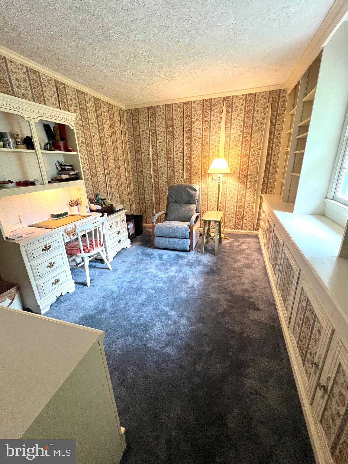 KNOLLAND - Residential